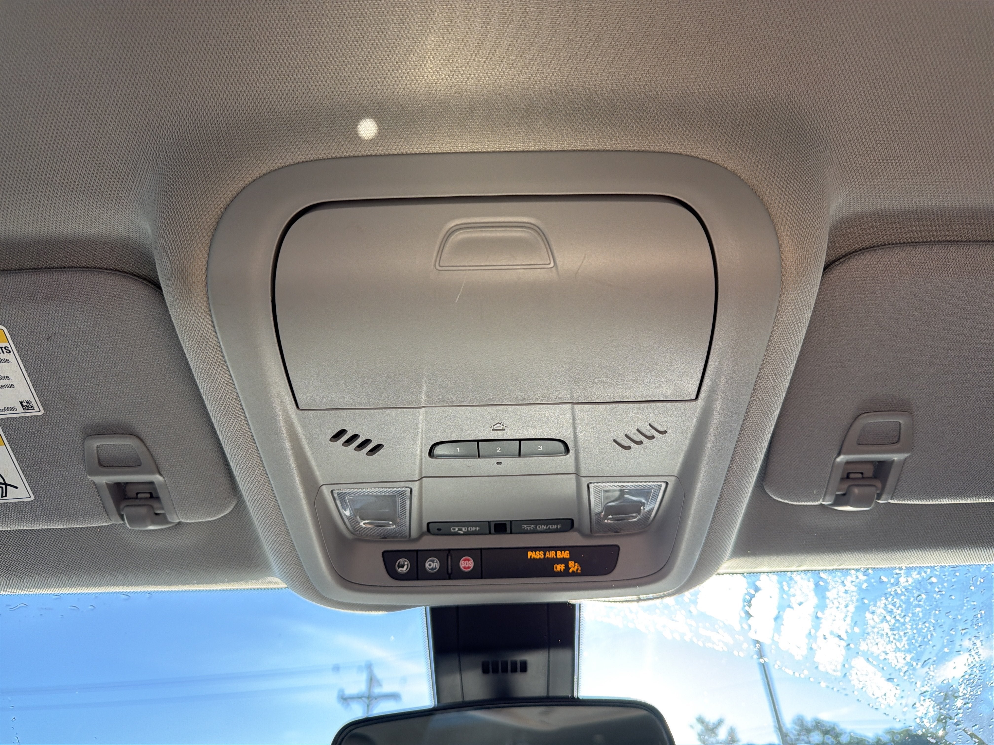 2020 Chevrolet Equinox 2FL - Photo 17