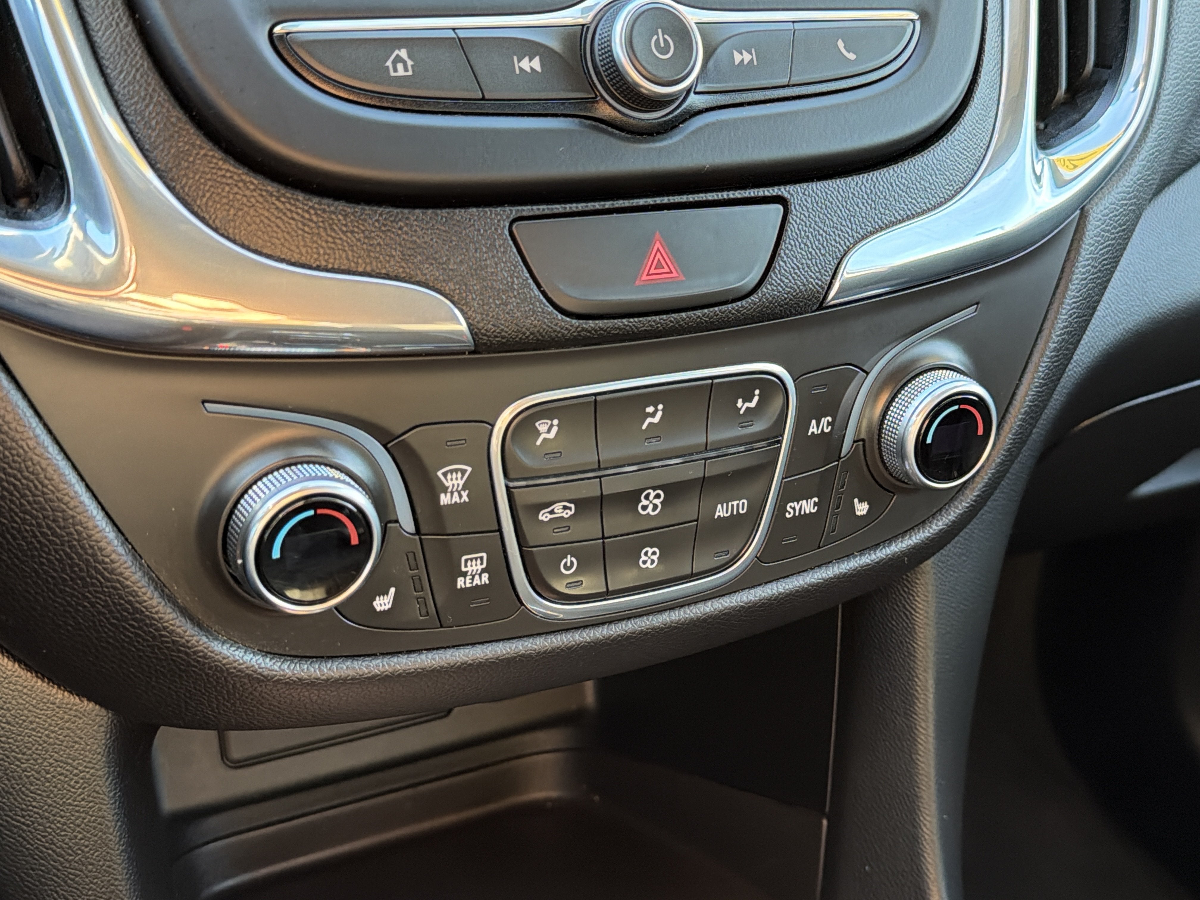 2020 Chevrolet Equinox 2FL - Photo 20