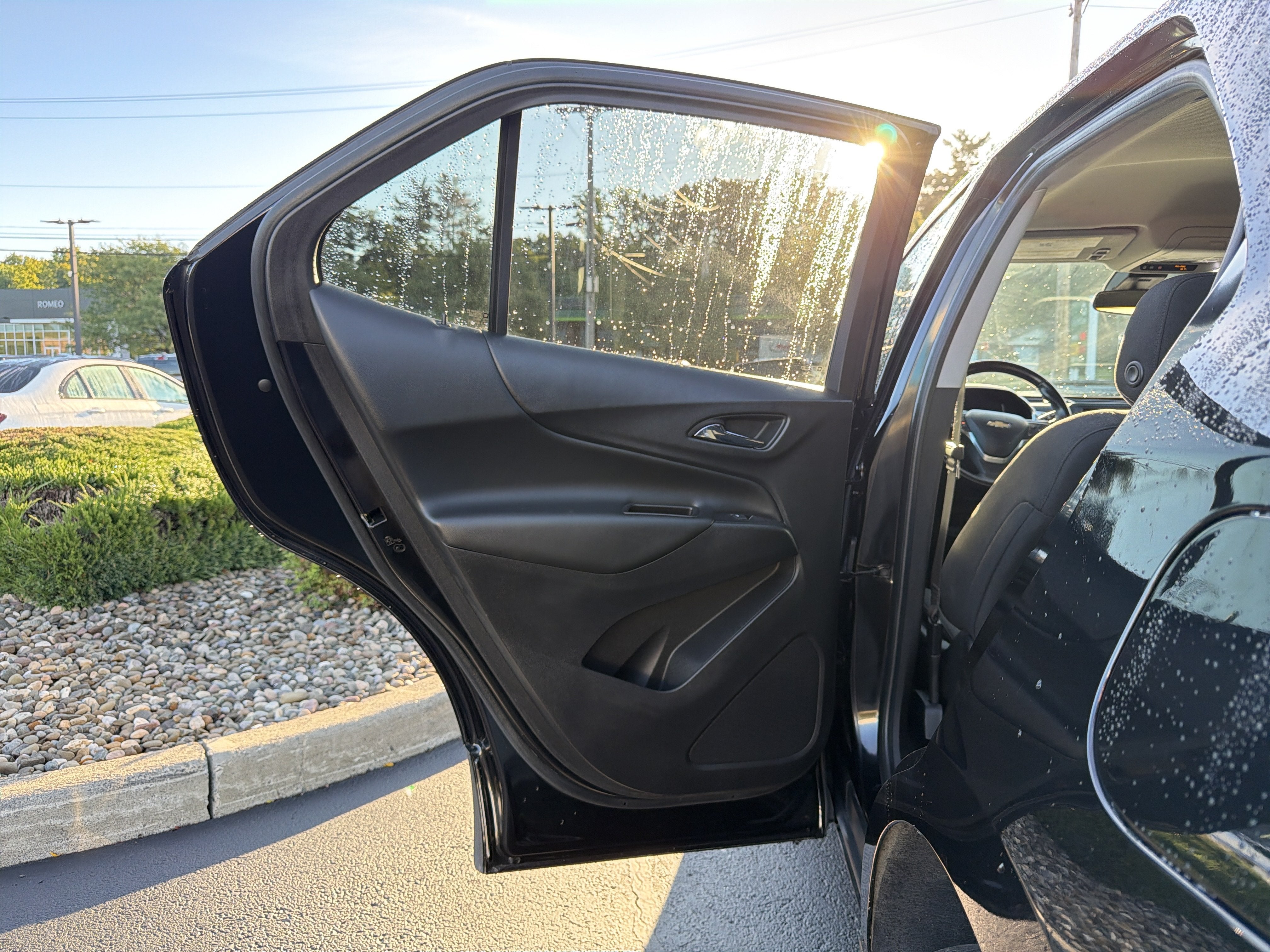 2020 Chevrolet Equinox 2FL - Photo 27