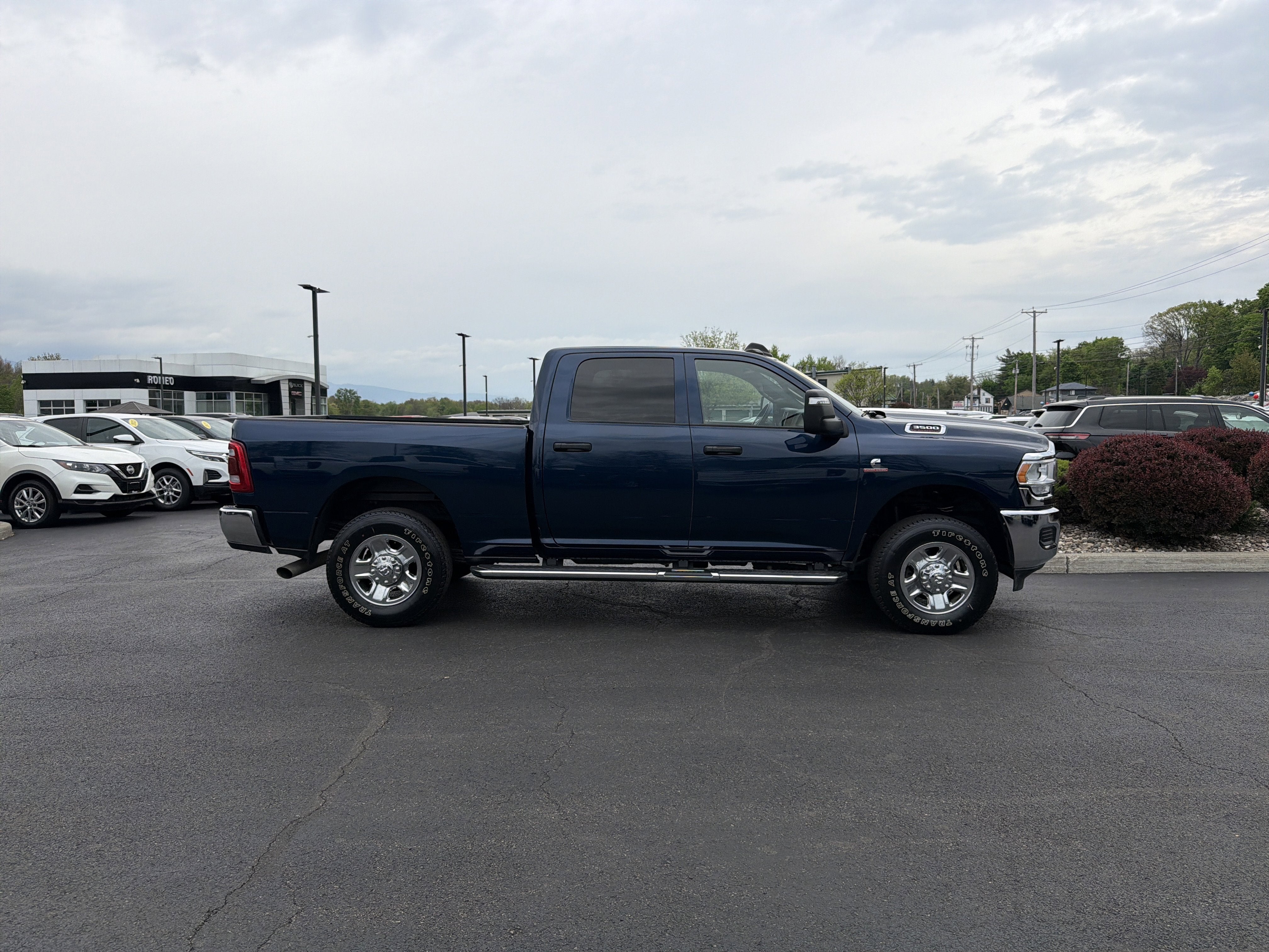 2024 RAM 3500 Tradesman Crew Cab 4x4 6'4" Box