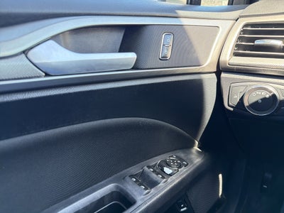 2018 Ford Fusion Hybrid SE