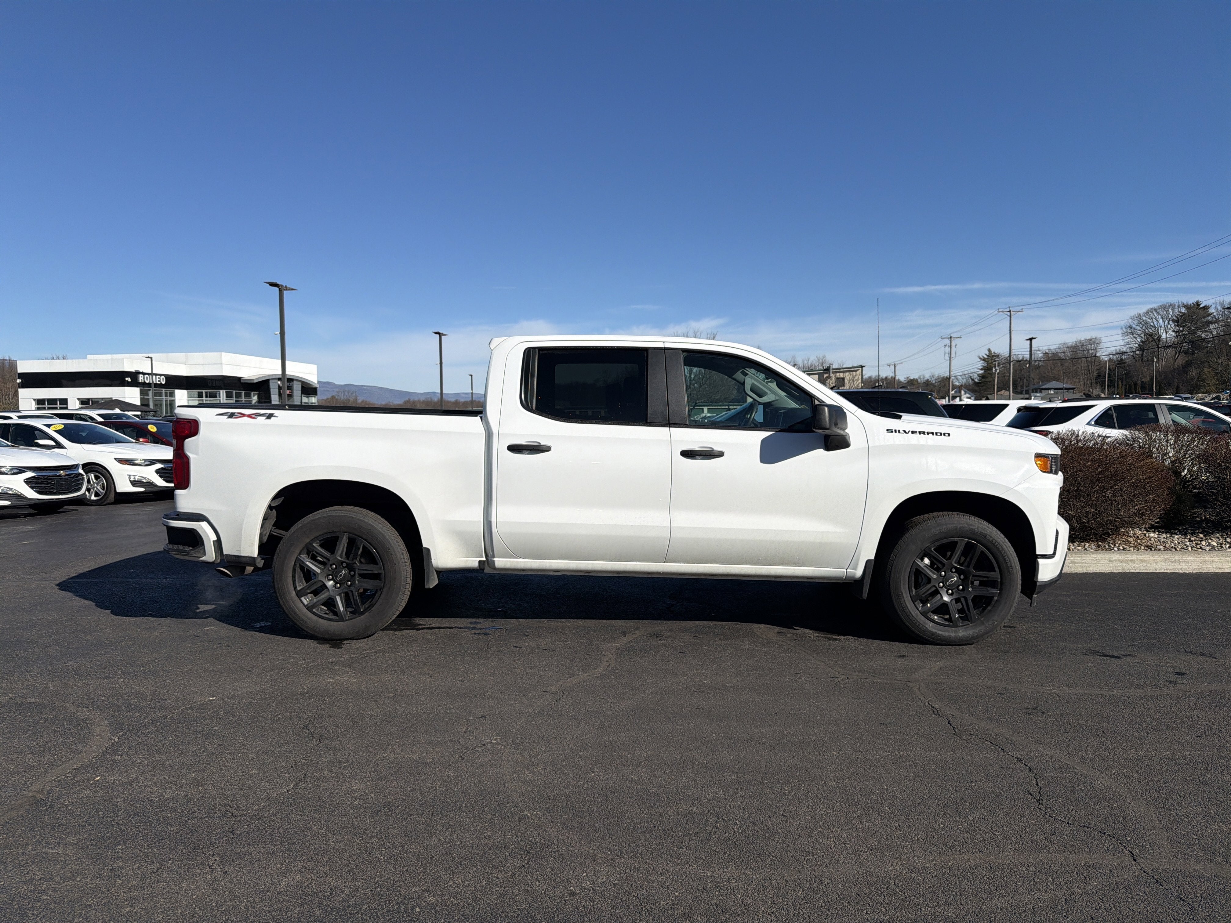 2022 Chevrolet Silverado 1500 LTD Custom
