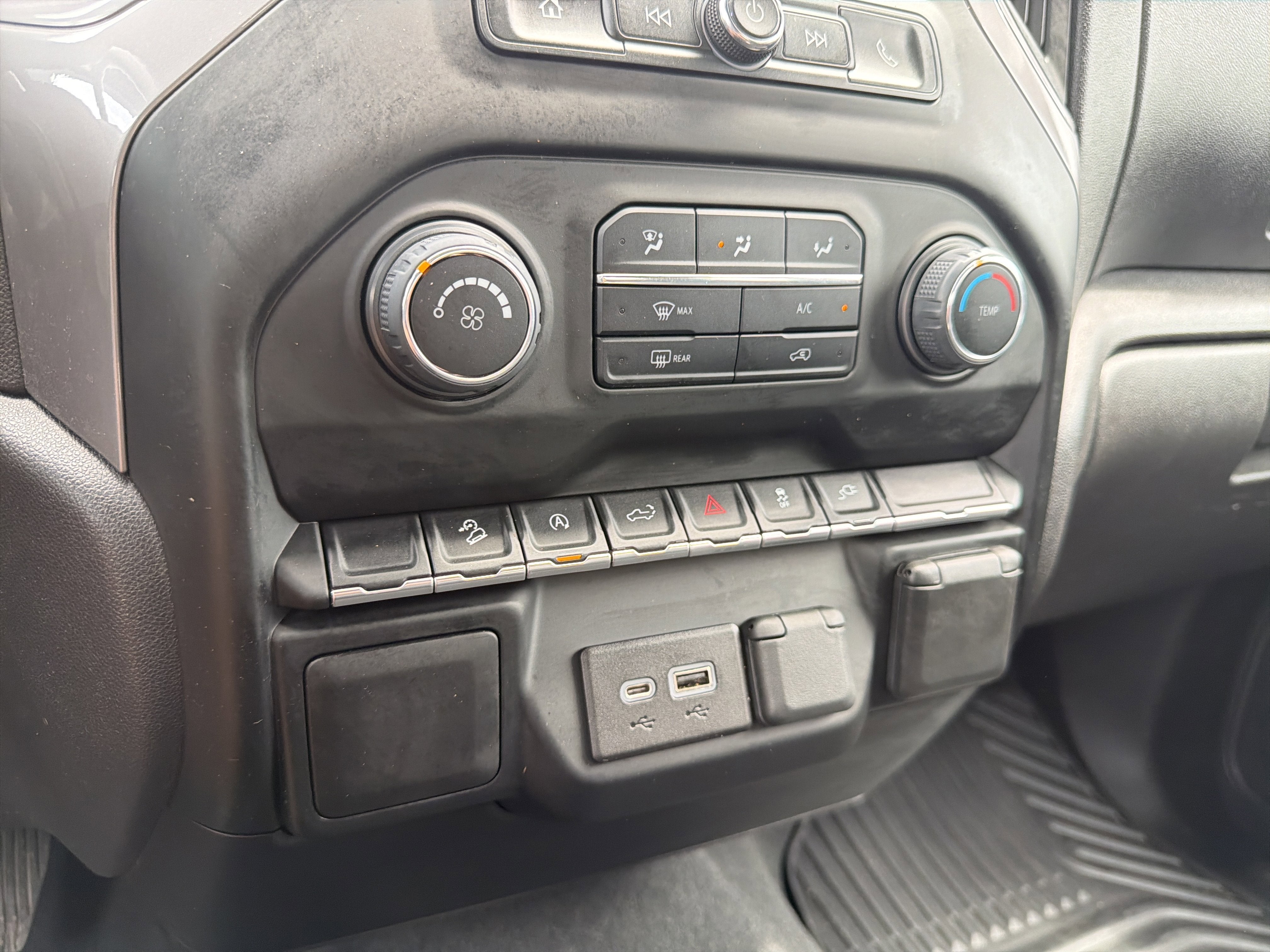 2022 Chevrolet Silverado 1500 LTD Custom Trail Boss