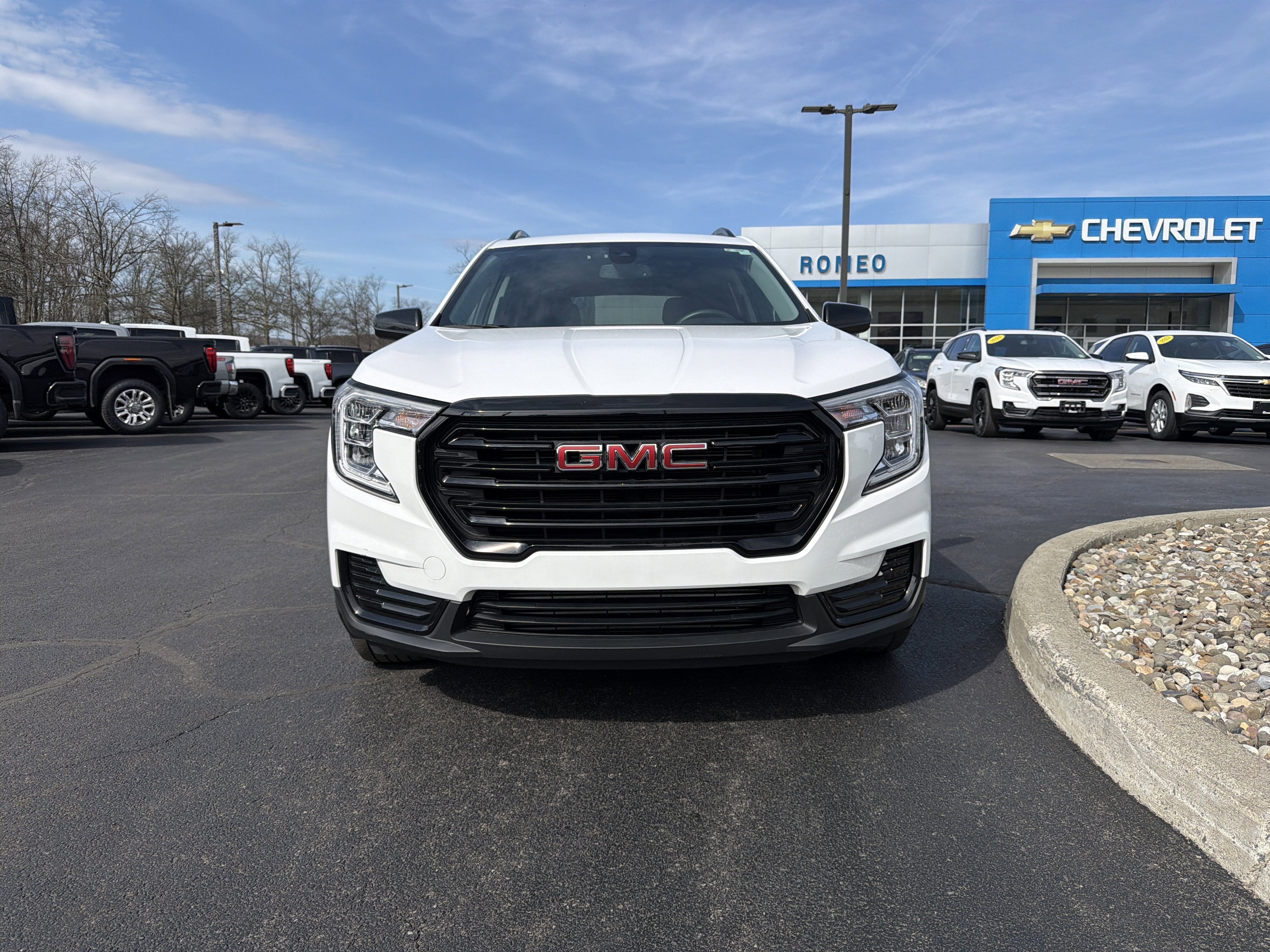 2023 GMC Terrain SLE