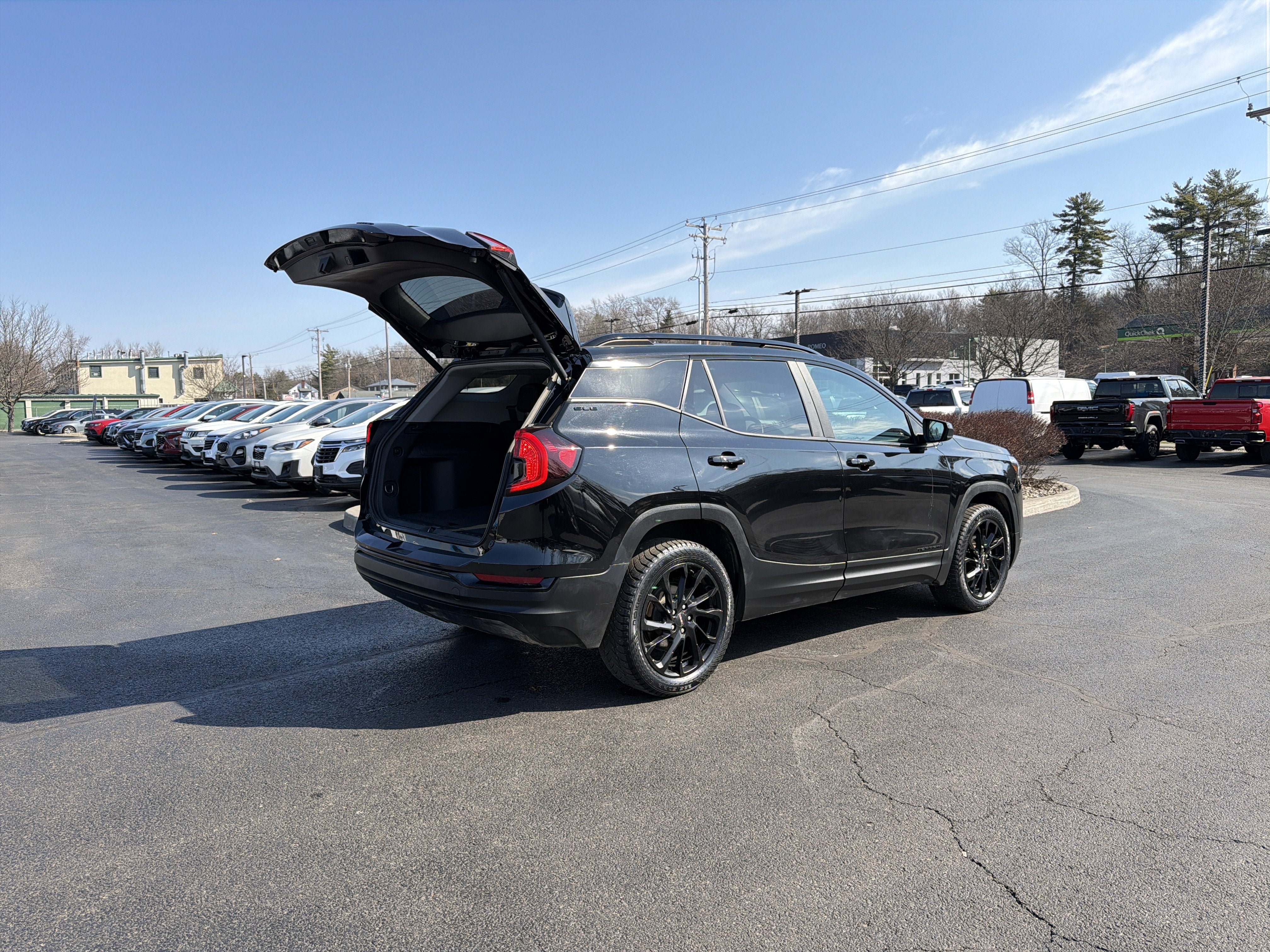 2023 GMC Terrain SLE