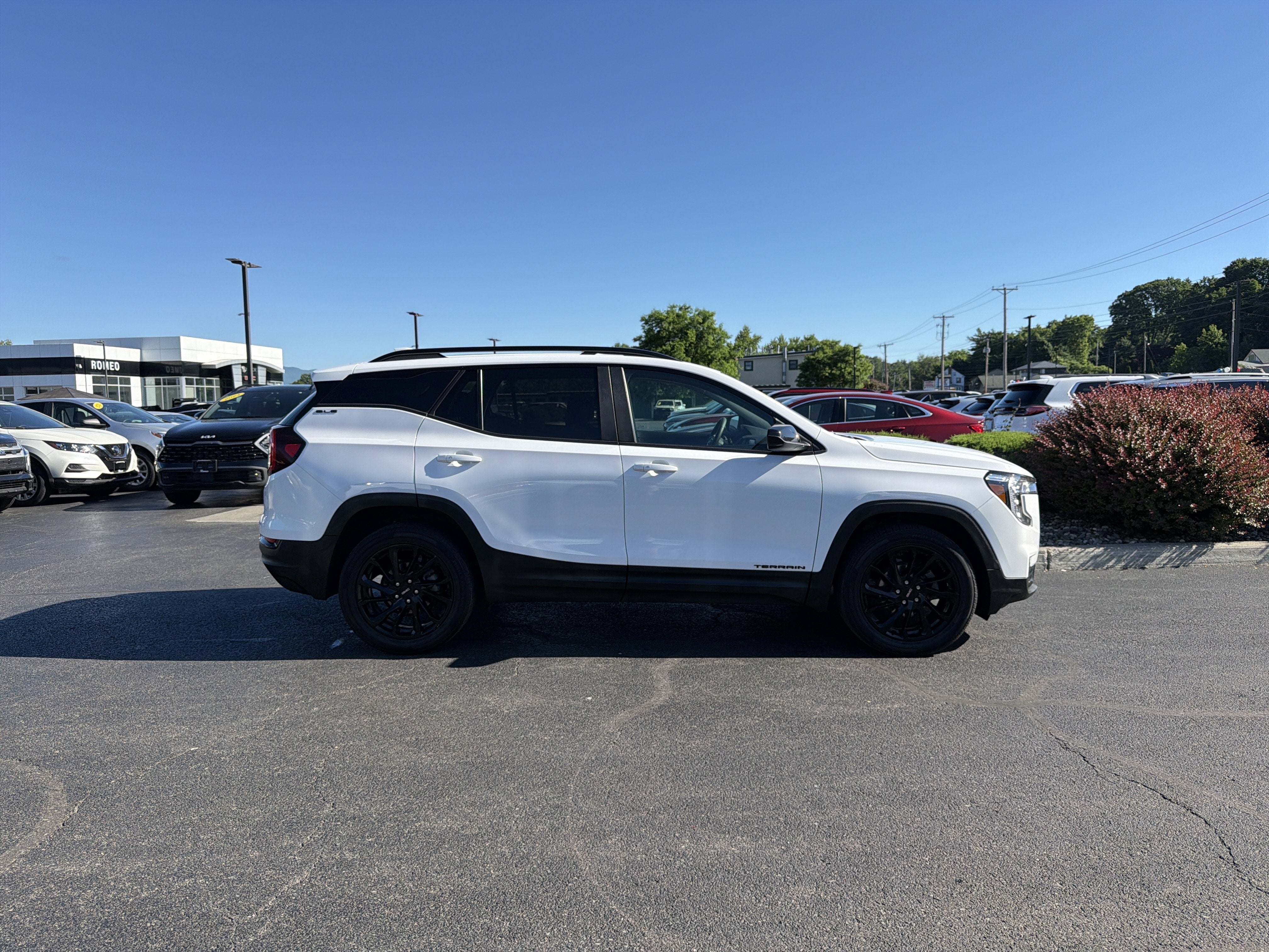 2023 GMC Terrain SLE
