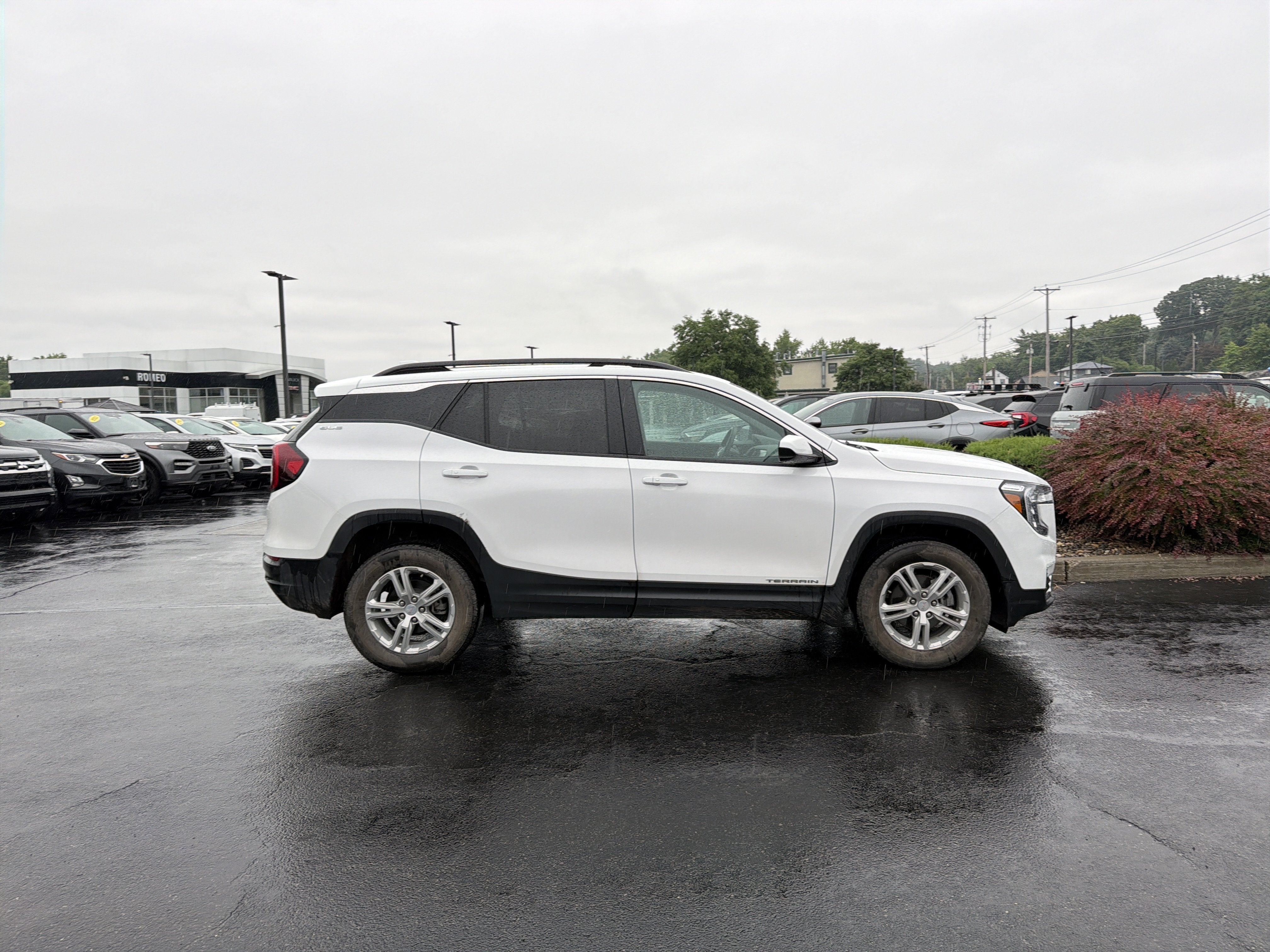 2024 GMC Terrain SLE