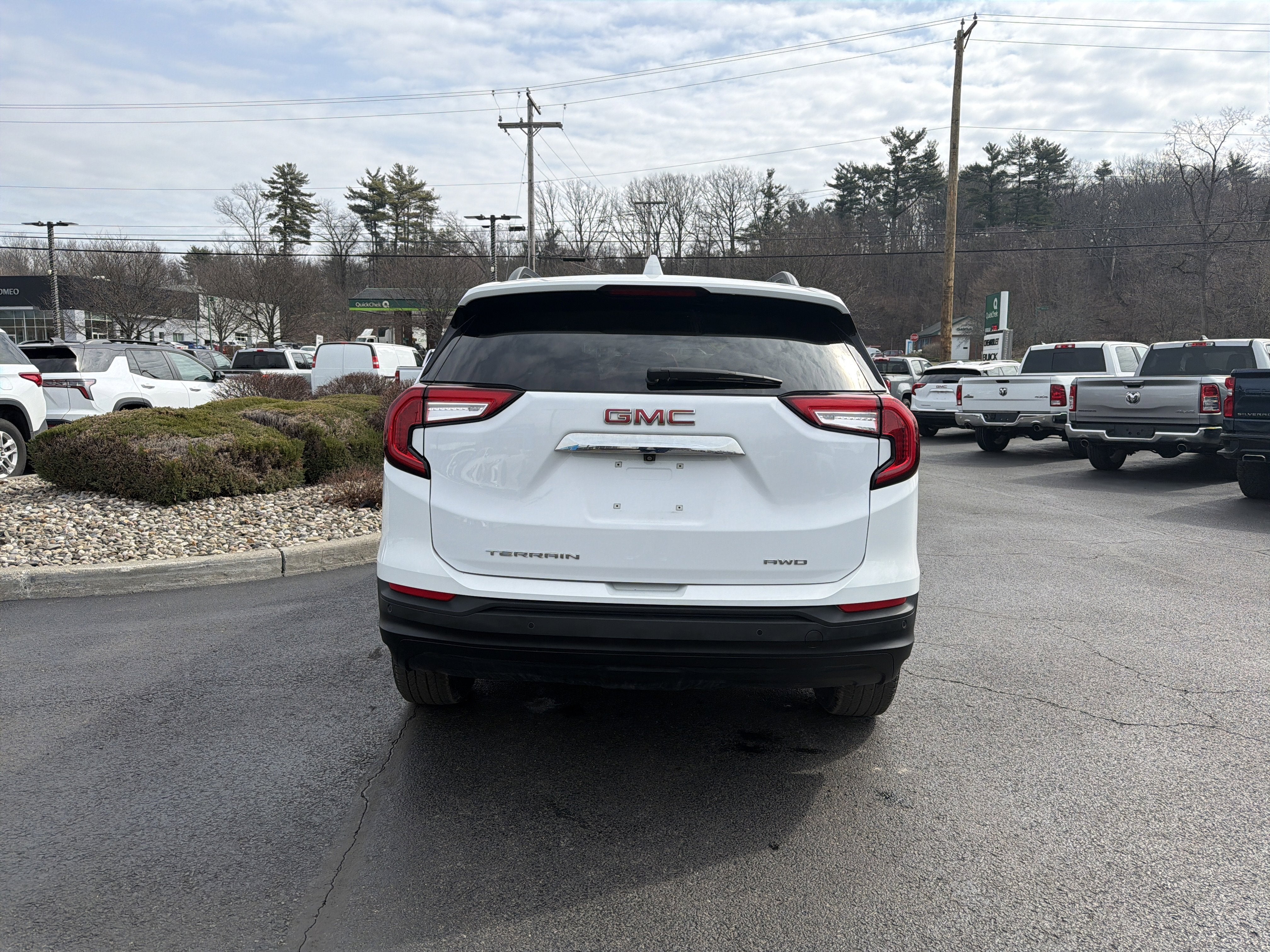 2023 GMC Terrain SLE
