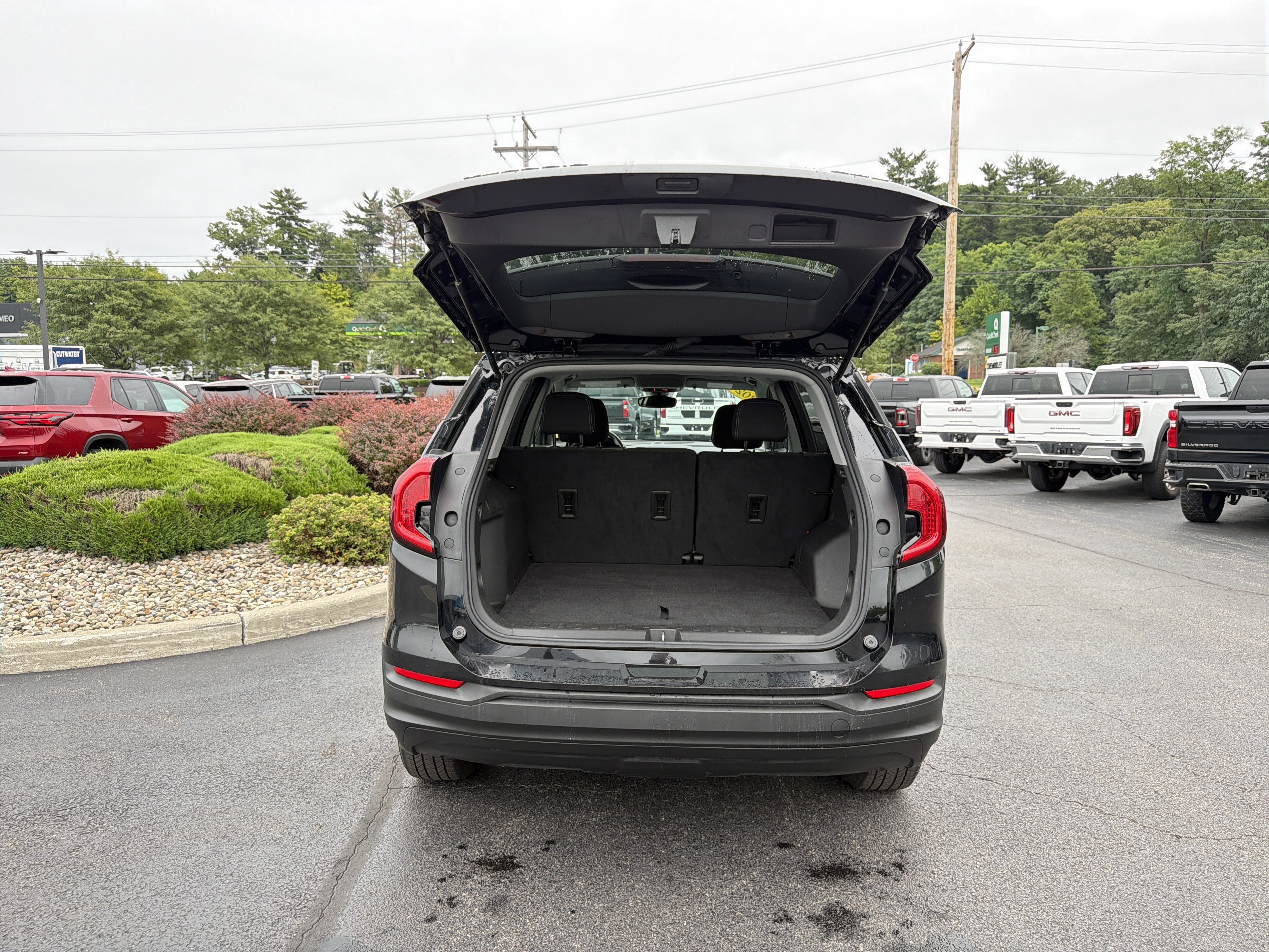 2024 GMC Terrain SLE