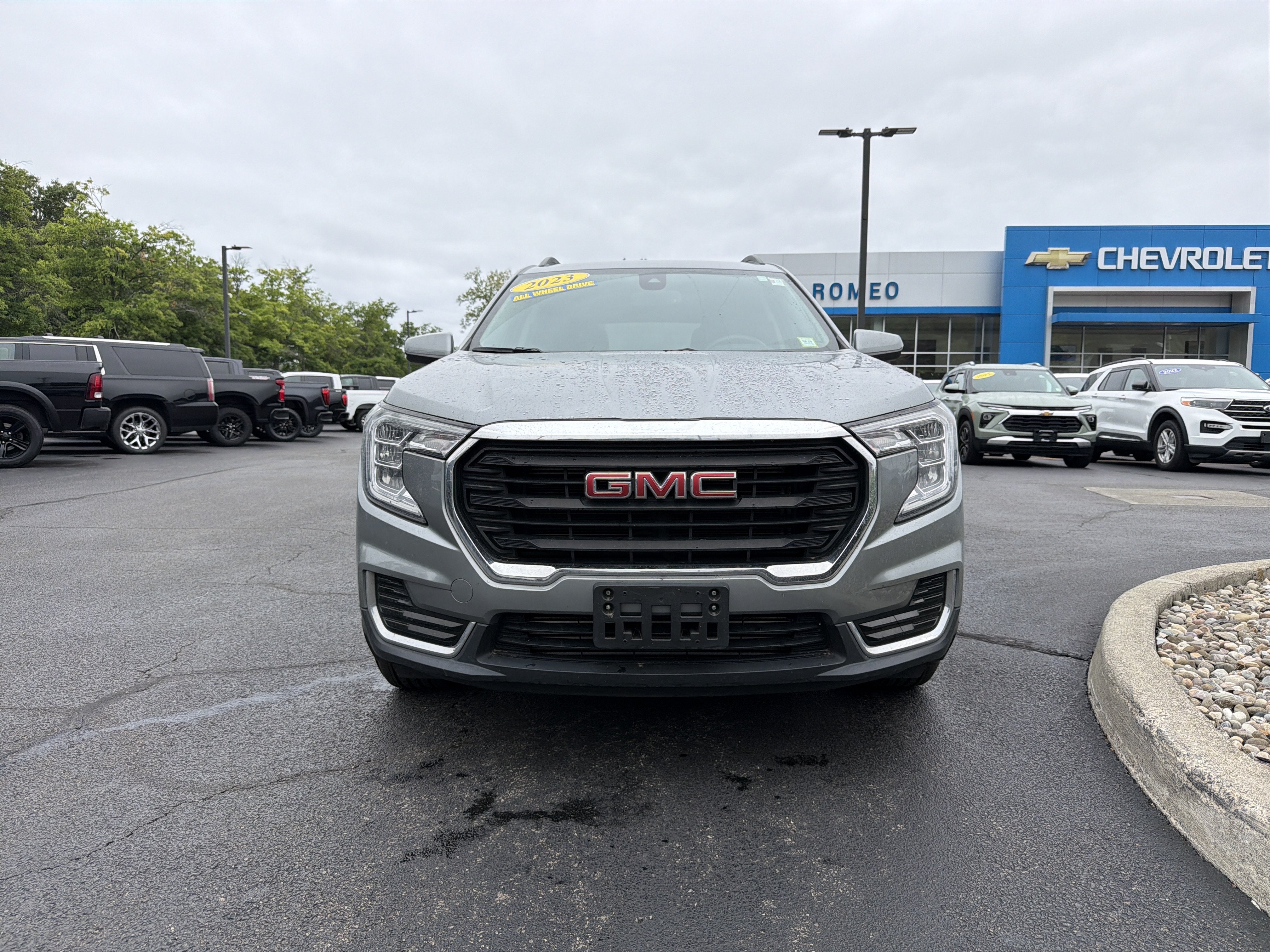 2023 GMC Terrain SLE