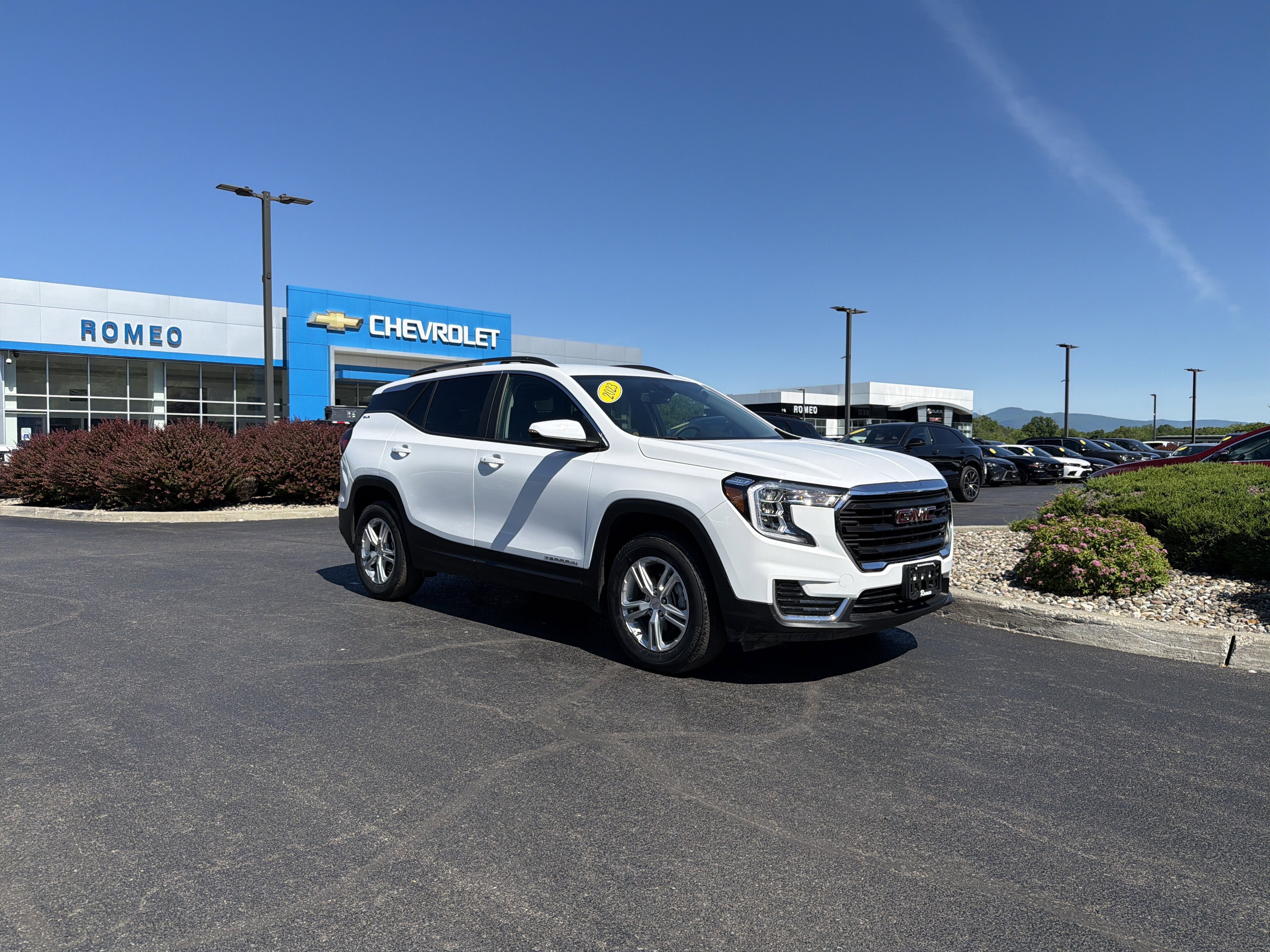 2023 GMC Terrain SLE