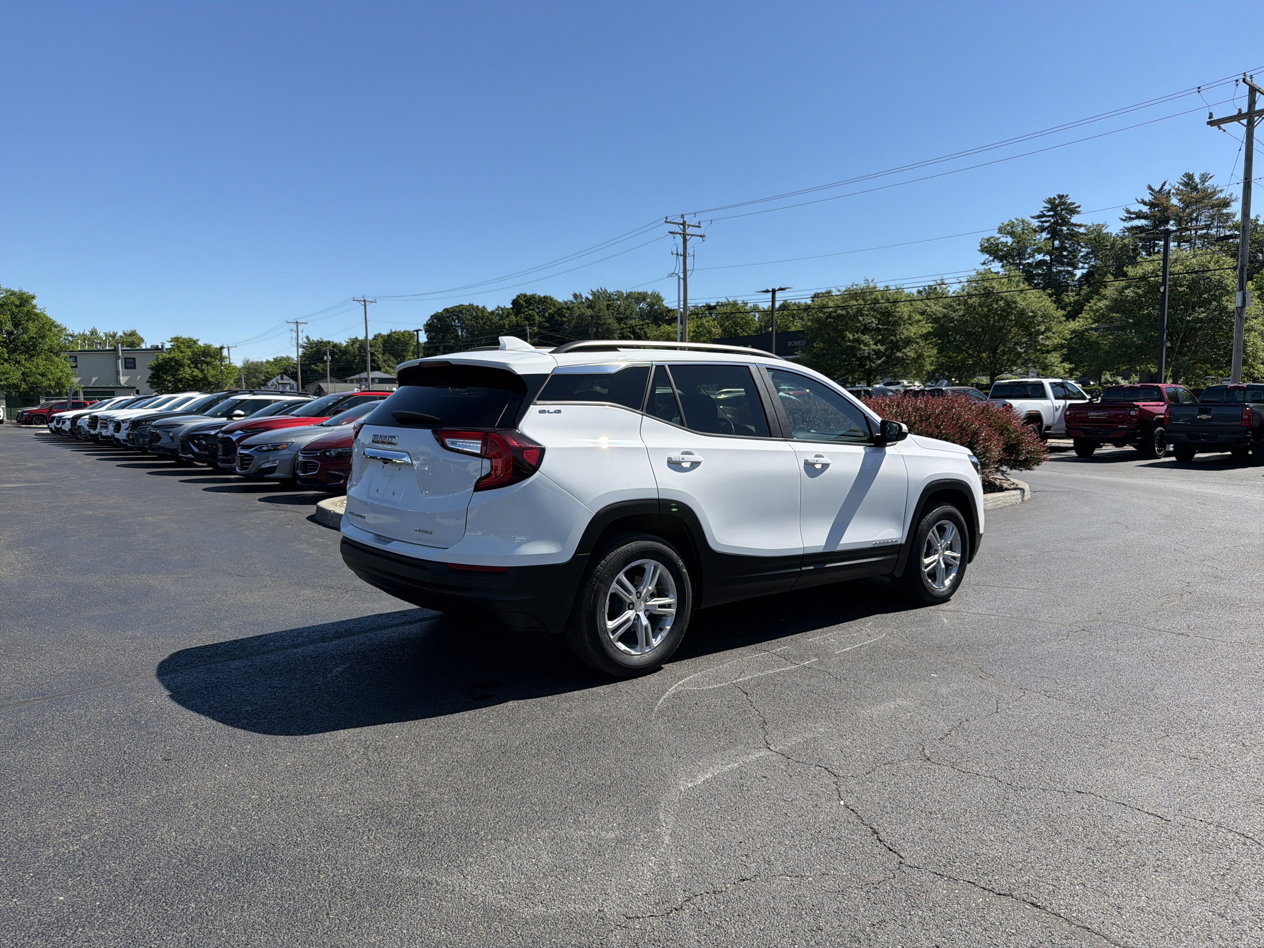 2023 GMC Terrain SLE