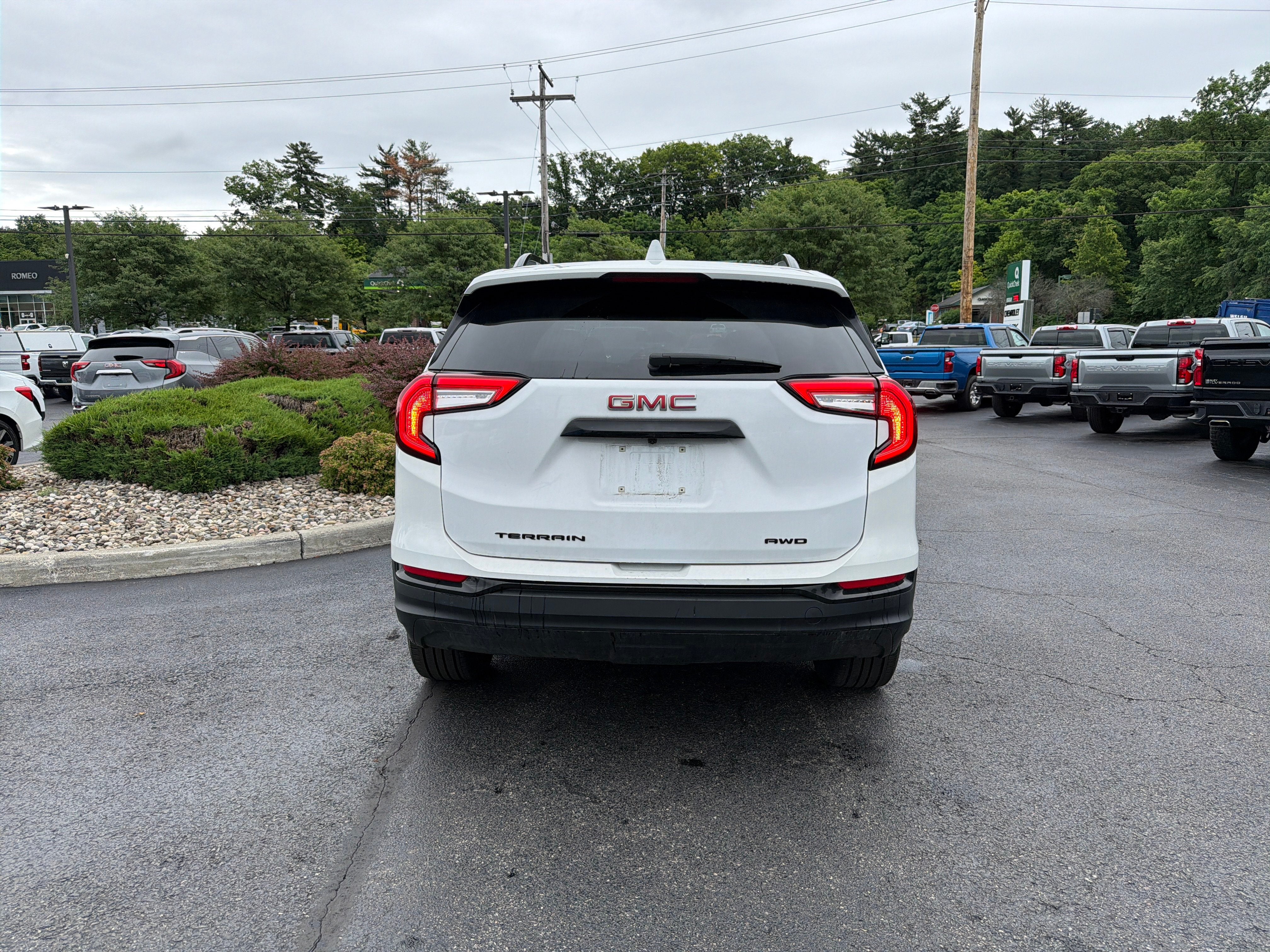 2023 GMC Terrain SLE