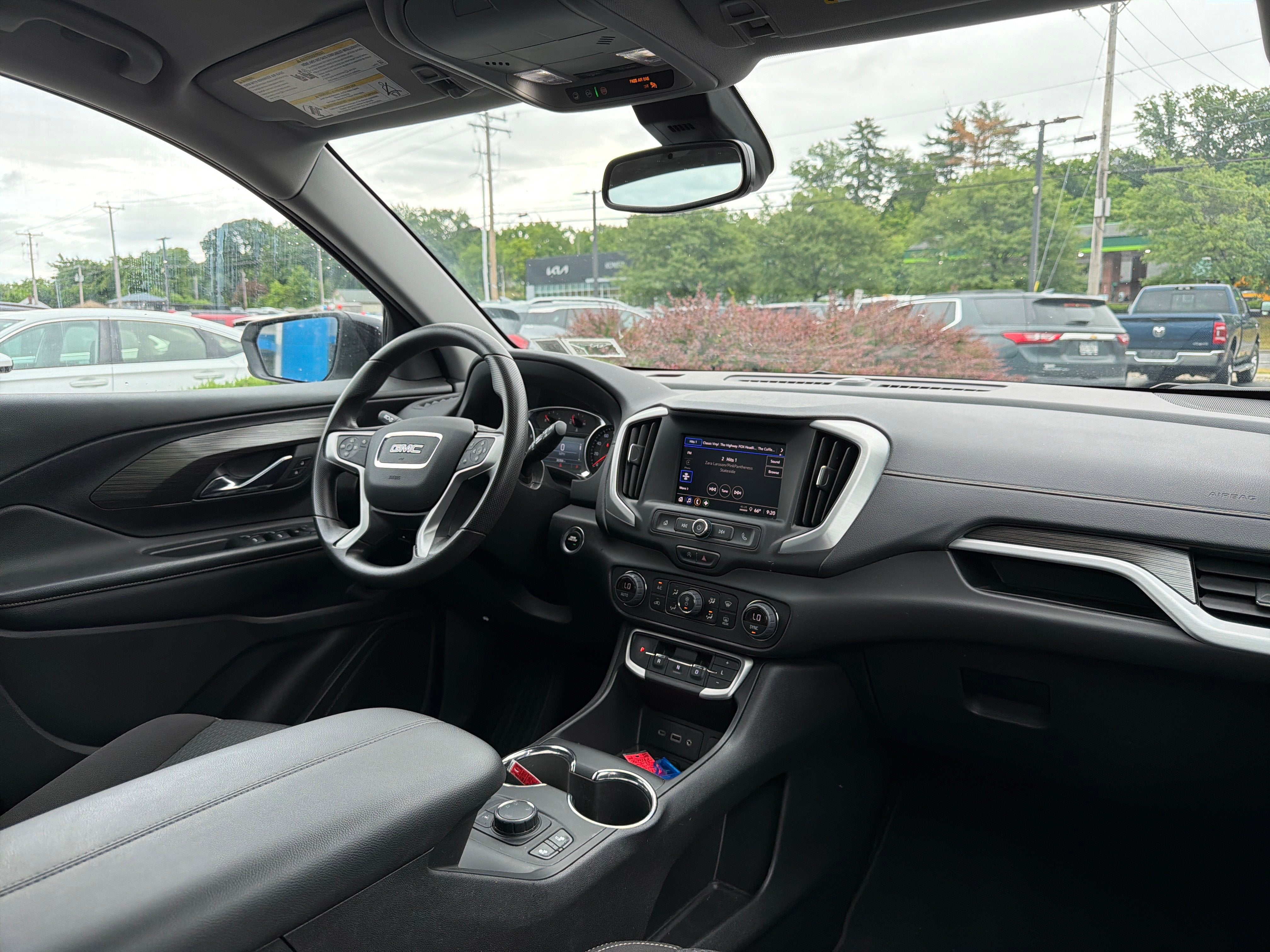 2023 GMC Terrain SLE
