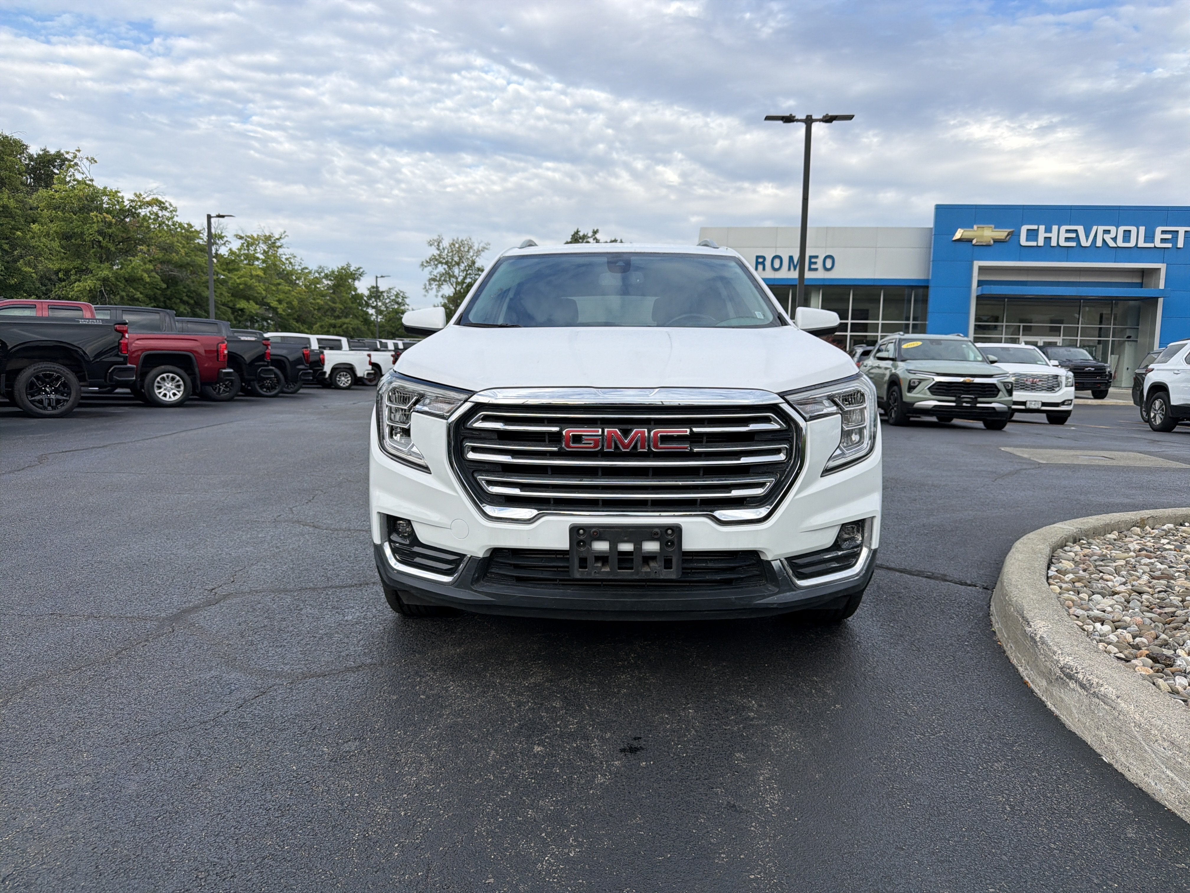 2024 GMC Terrain SLT