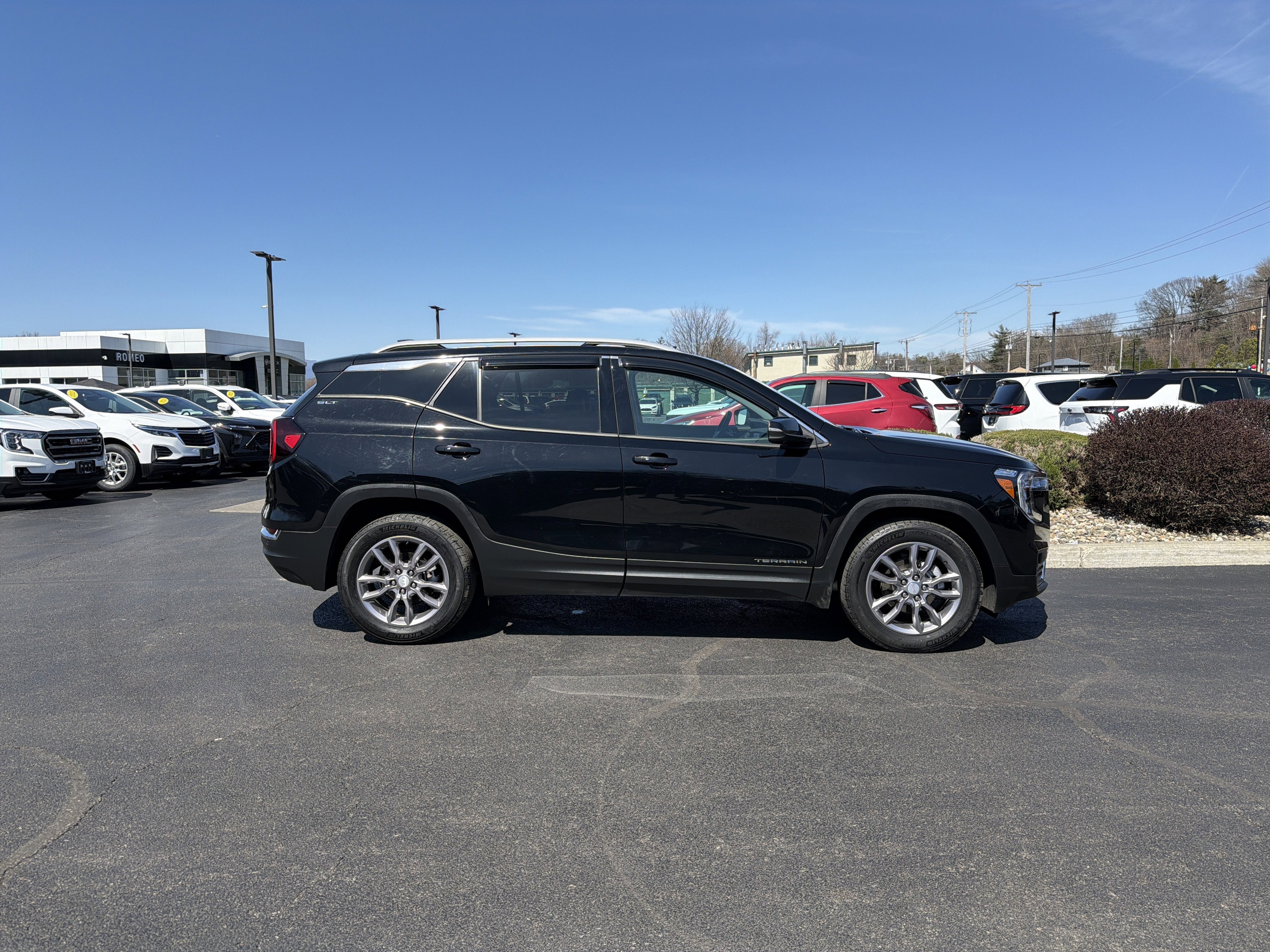 2022 GMC Terrain SLT