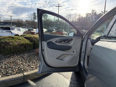 2023 GMC Terrain Denali