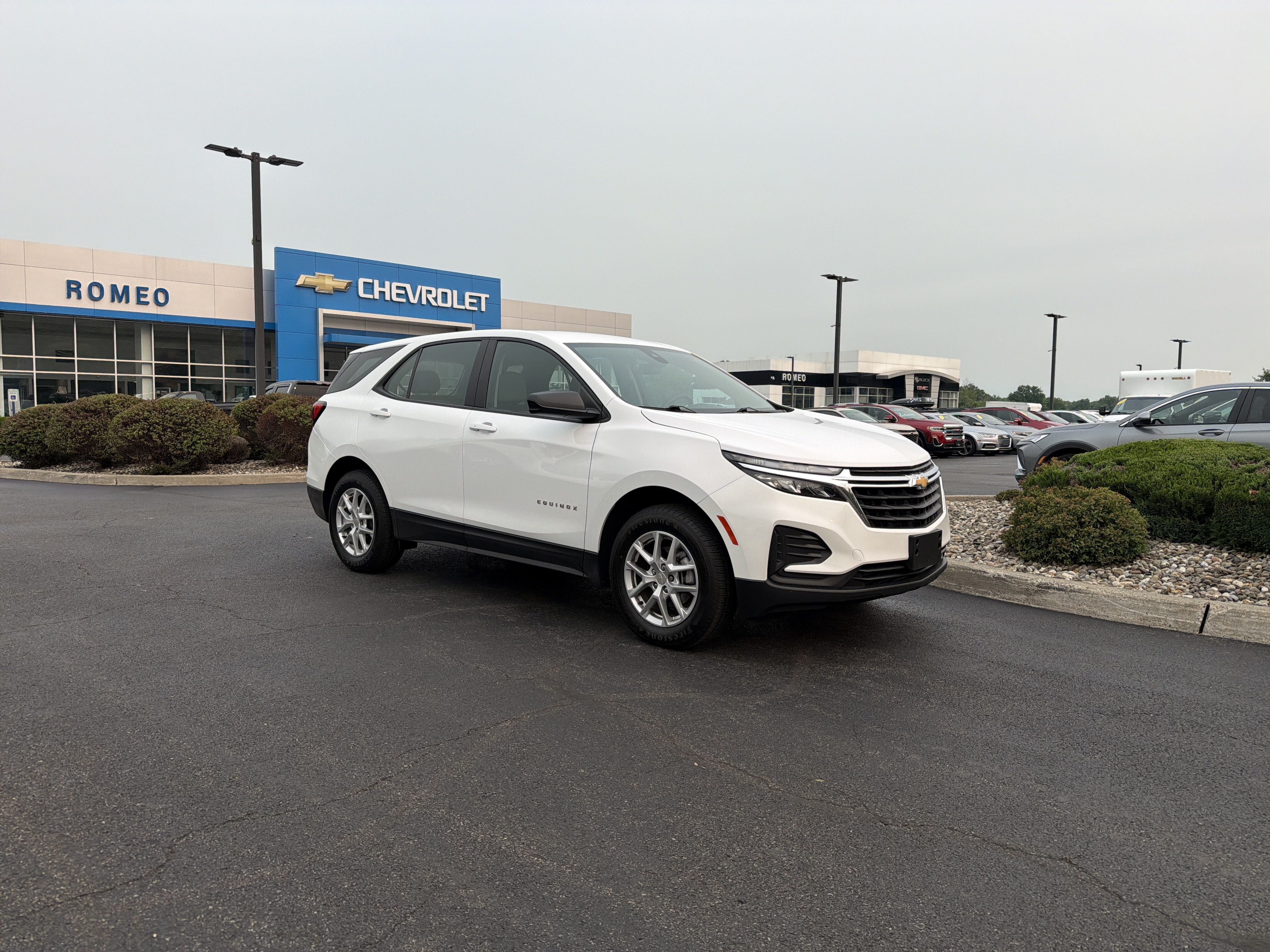 2024 Chevrolet Equinox LS