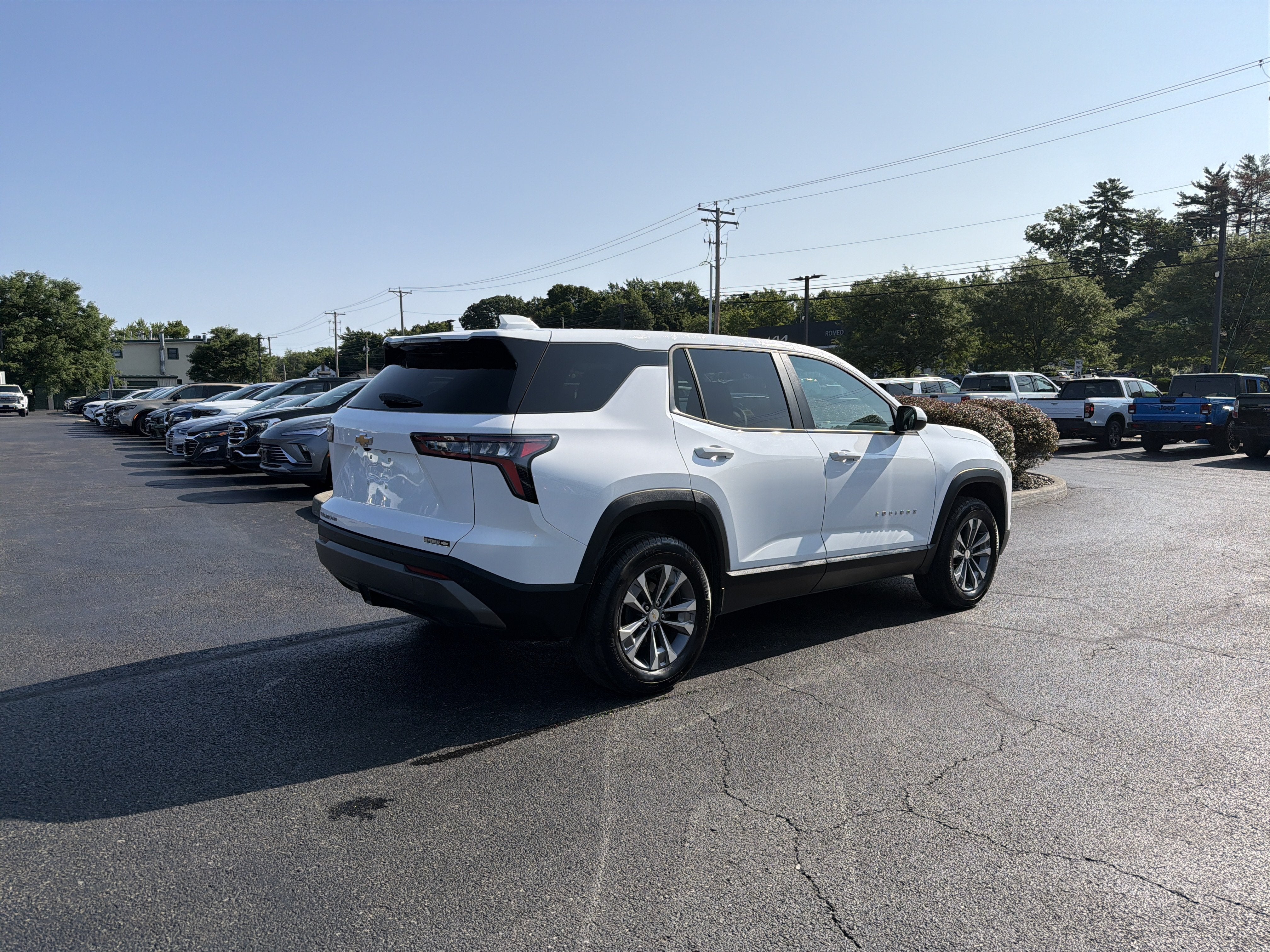 2025 Chevrolet Equinox LT