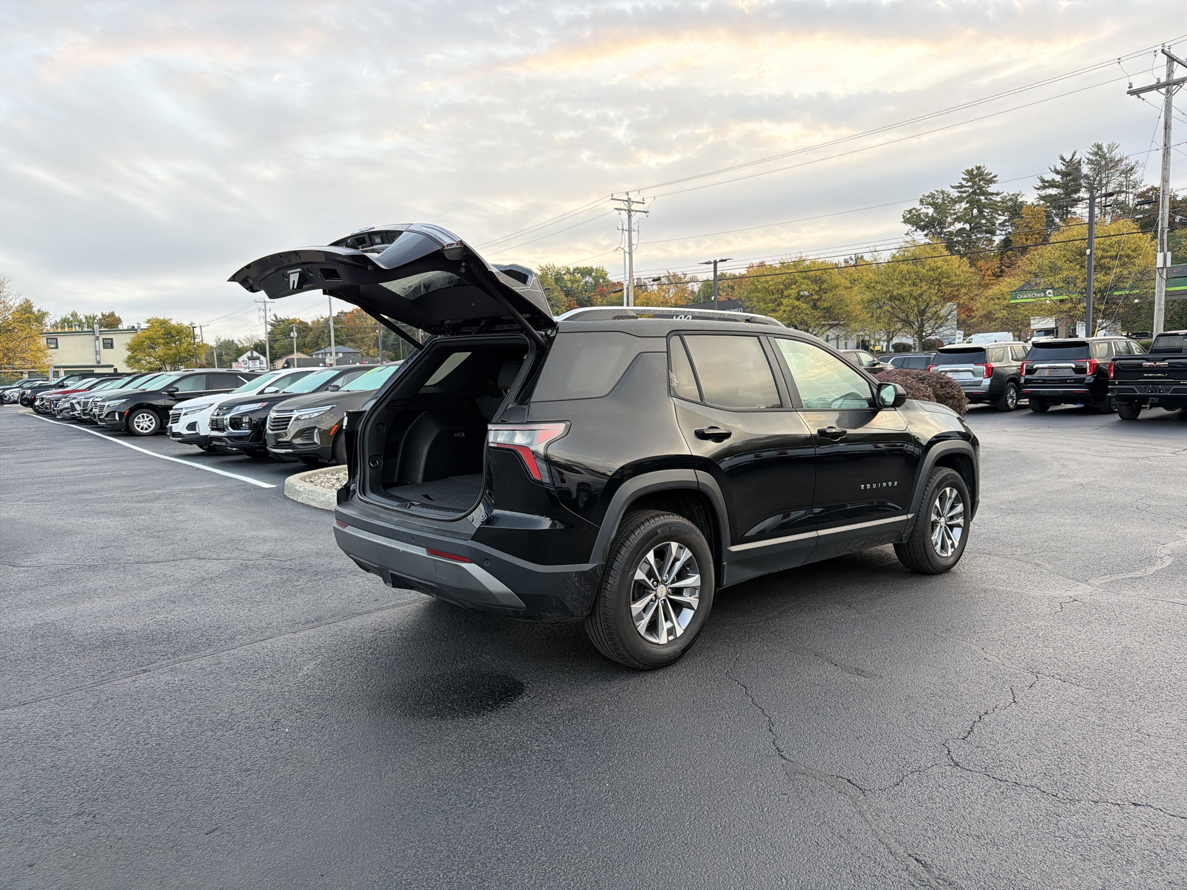2025 Chevrolet Equinox LT