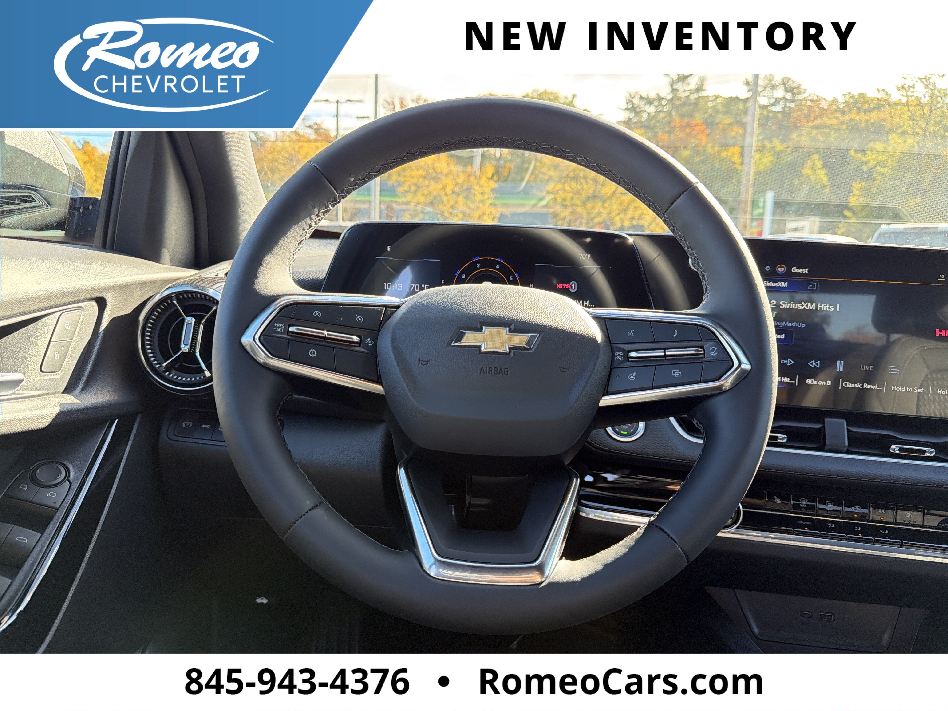 2027 Chevrolet Equinox LT - Photo 11