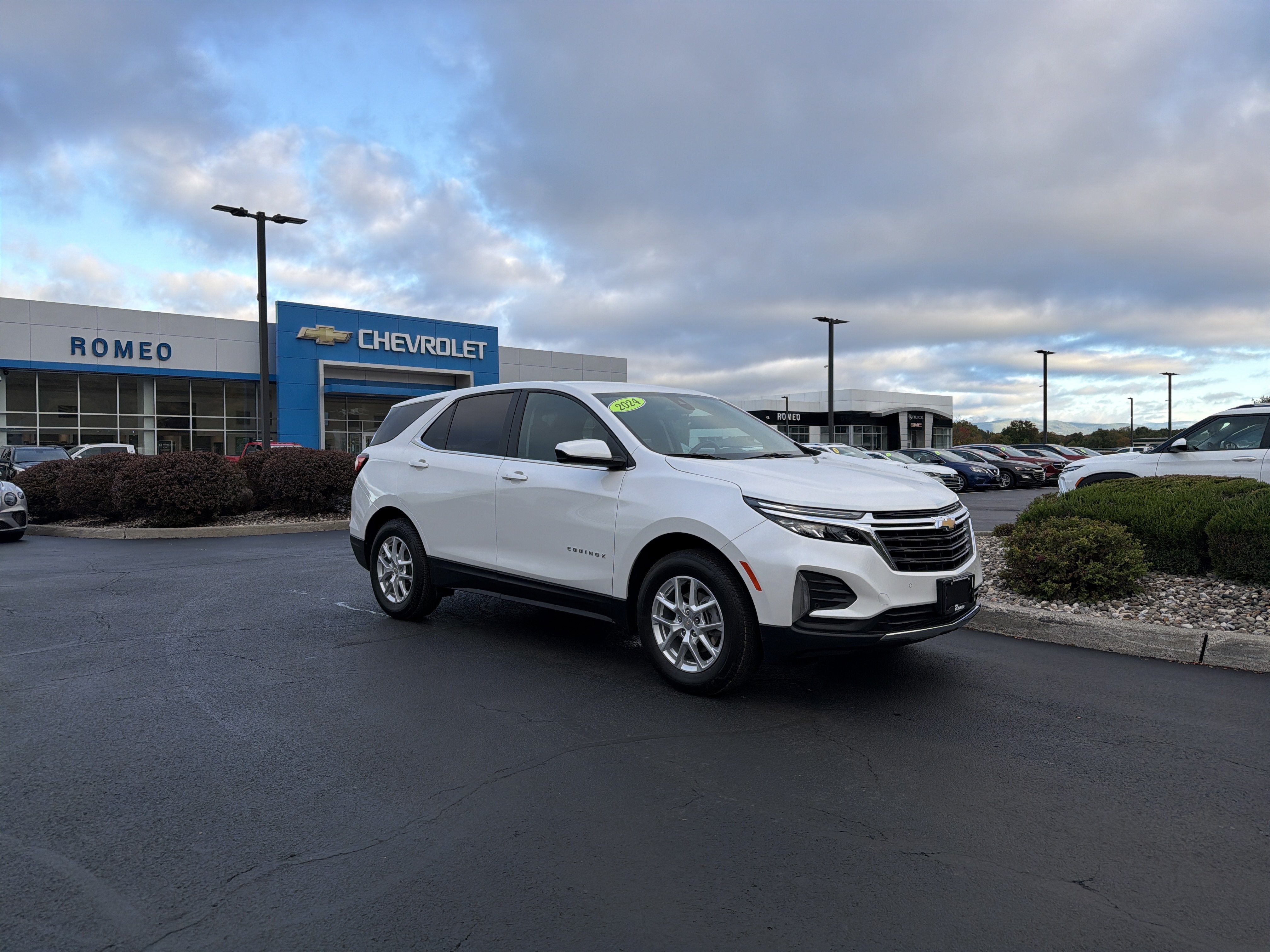2024 Chevrolet Equinox LT