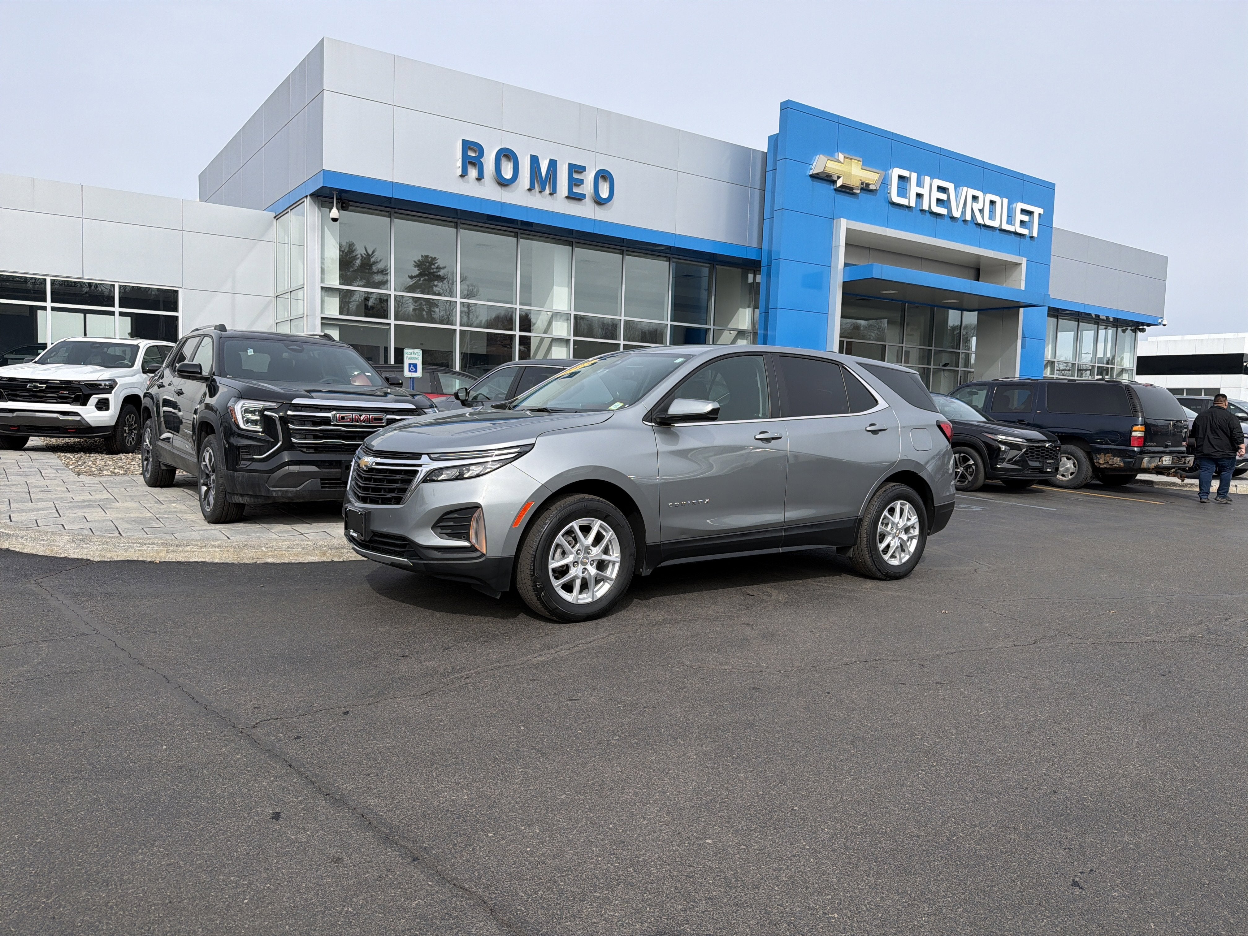 2023 Chevrolet Equinox LT