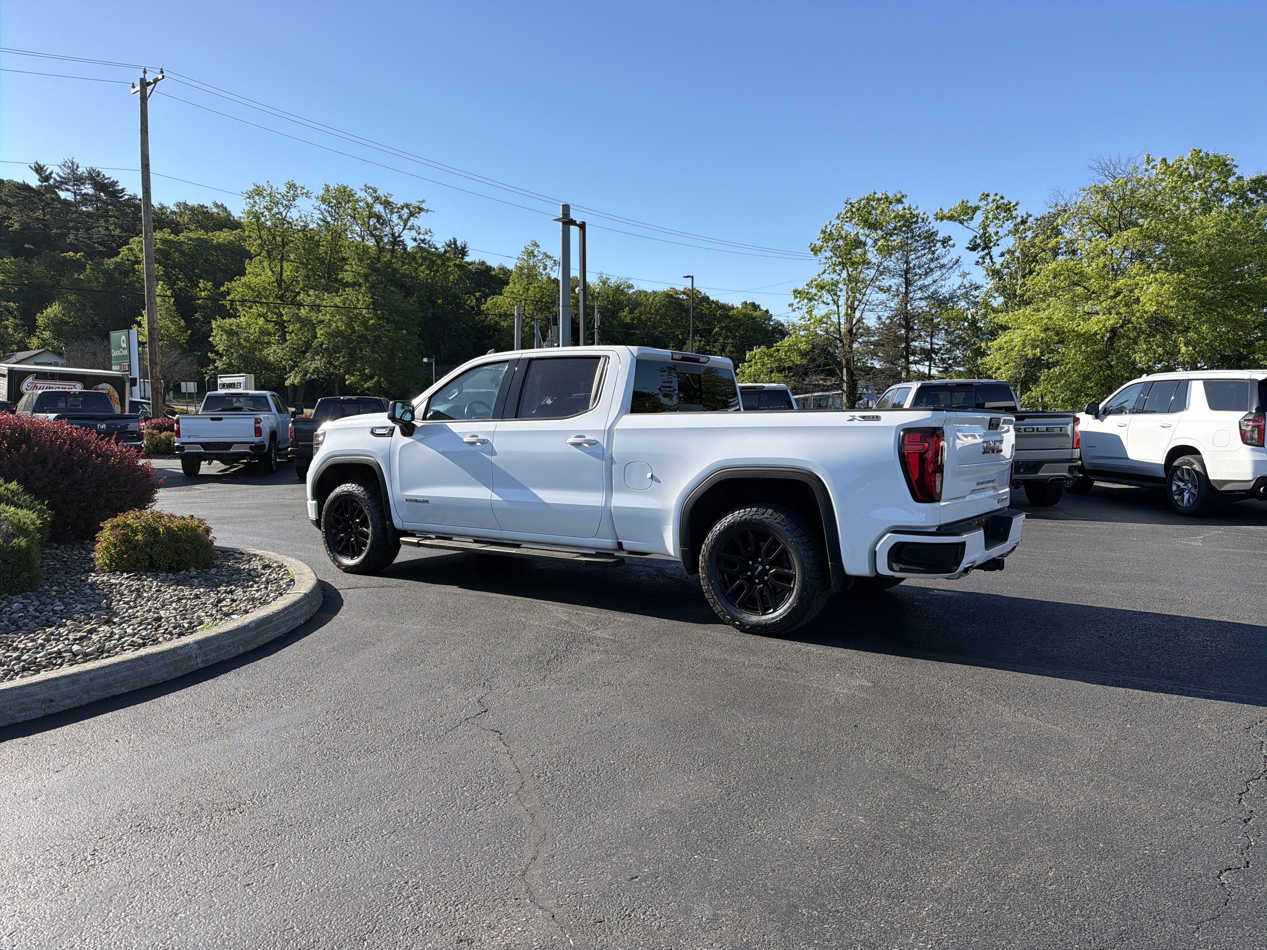 2022 GMC Sierra 1500 Elevation