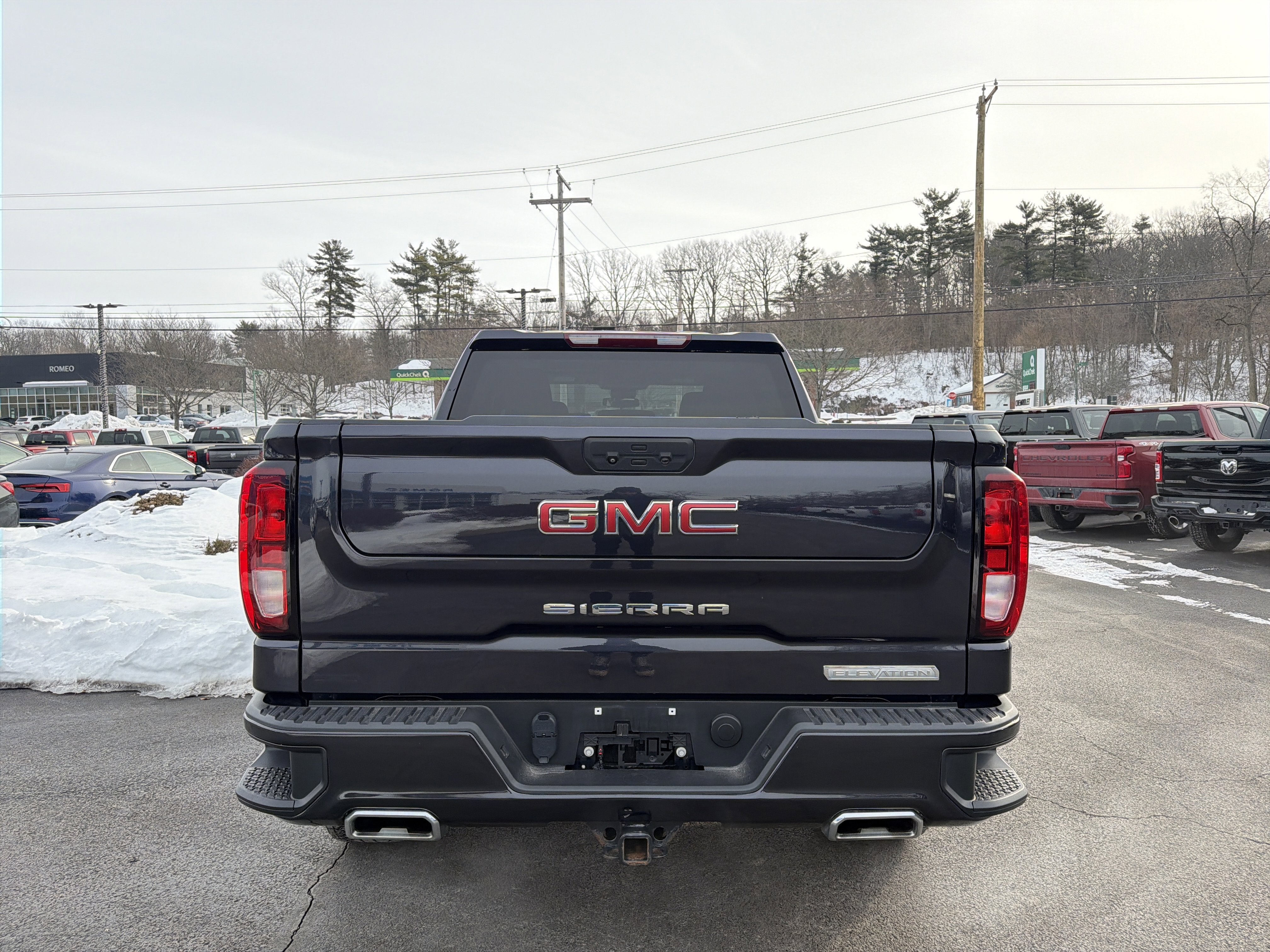 2022 GMC Sierra 1500 Elevation
