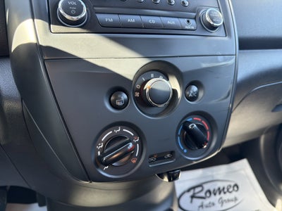 2016 Nissan Versa 1.6 S+