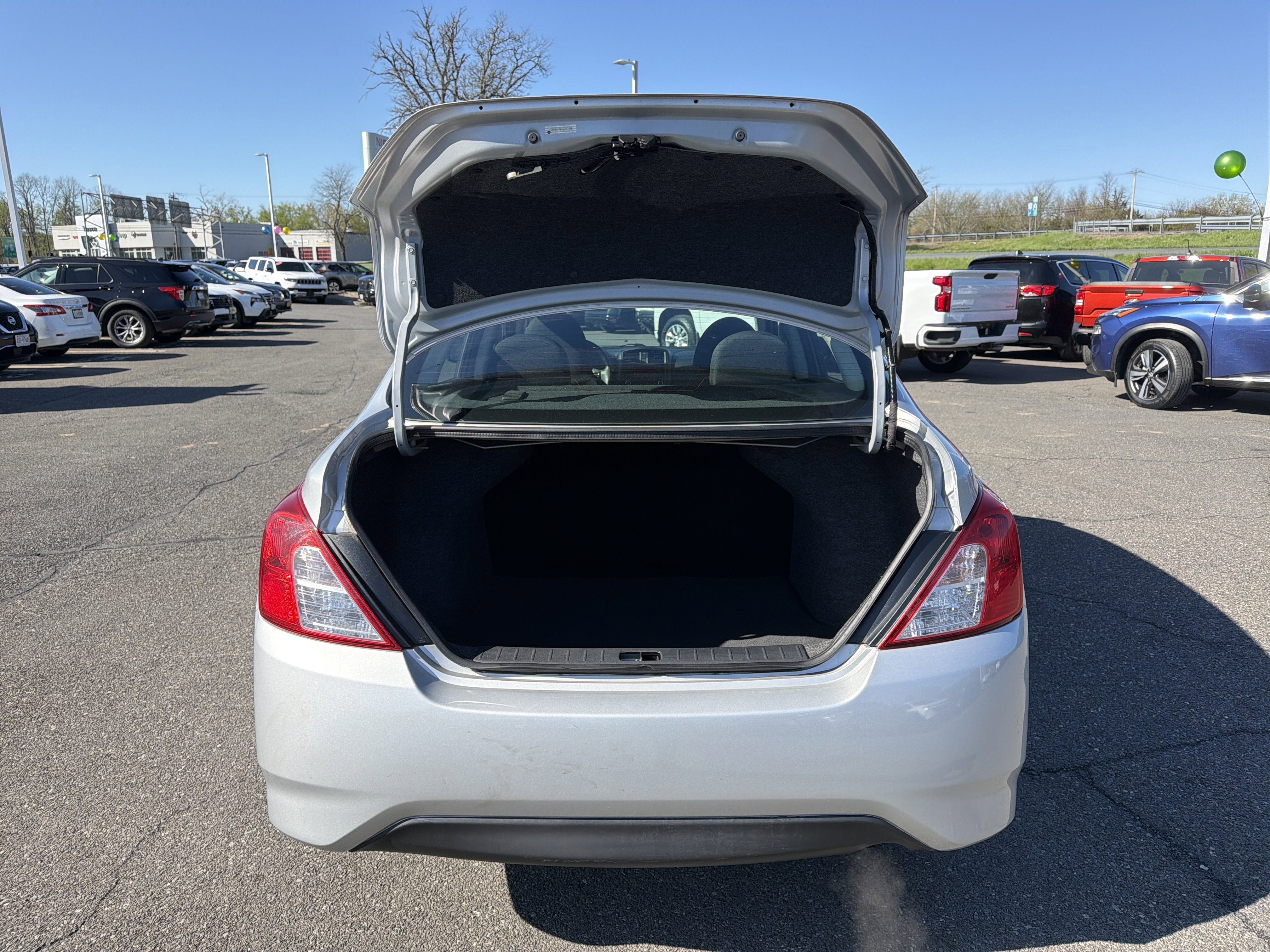 2016 Nissan Versa 1.6 S+