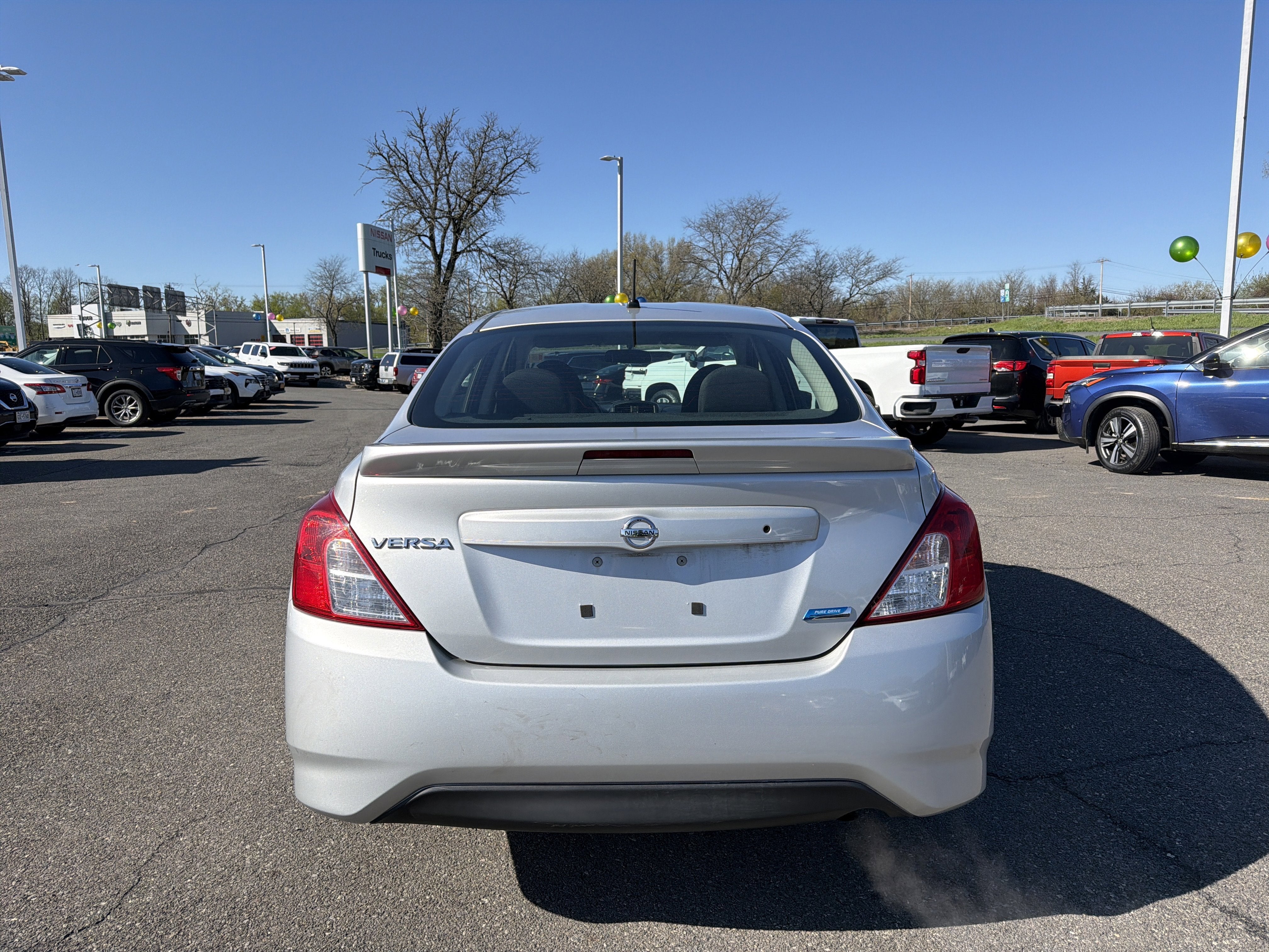 2016 Nissan Versa 1.6 S+