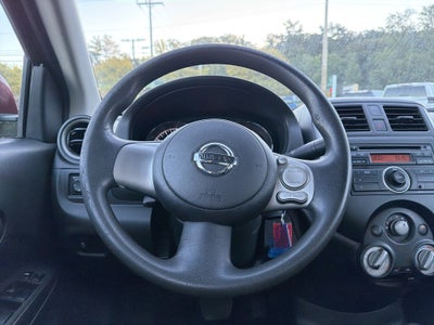 2012 Nissan Versa SV