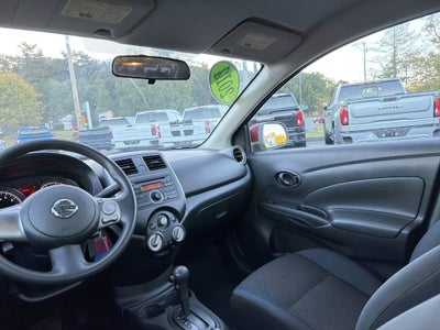 2012 Nissan Versa SV