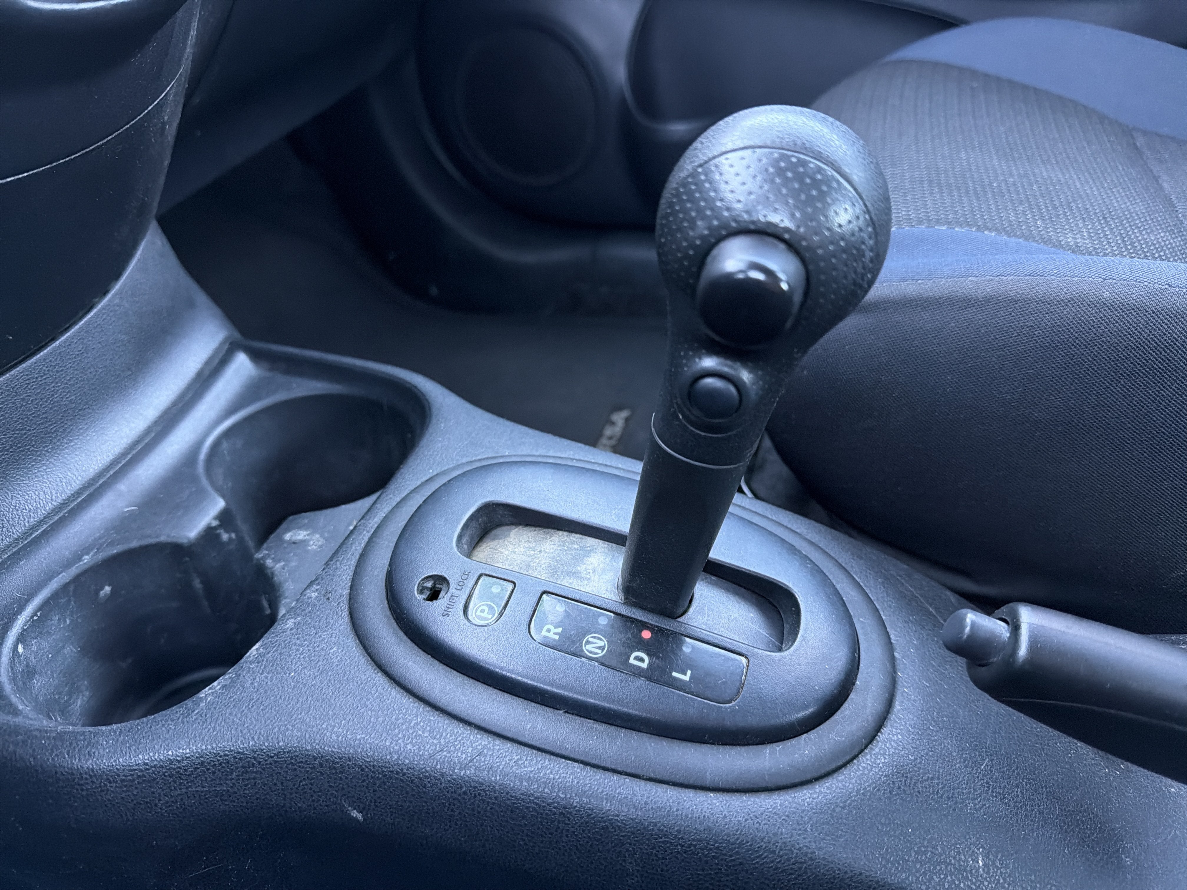 2012 Nissan Versa SV