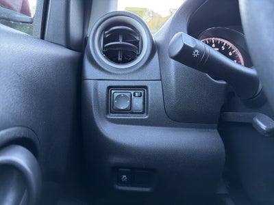 2012 Nissan Versa SV