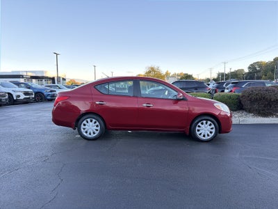 2012 Nissan Versa SV
