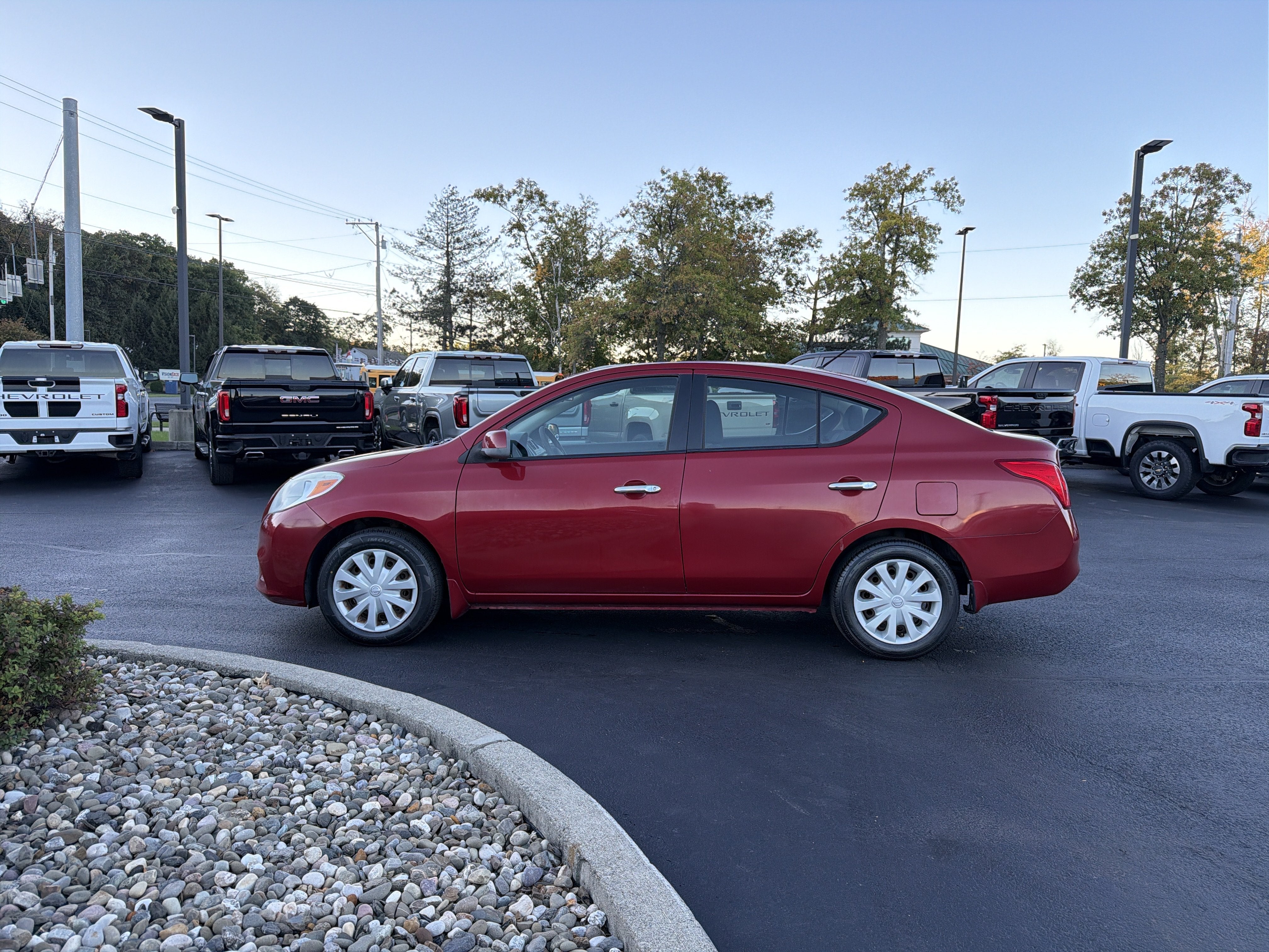 2012 Nissan Versa SV