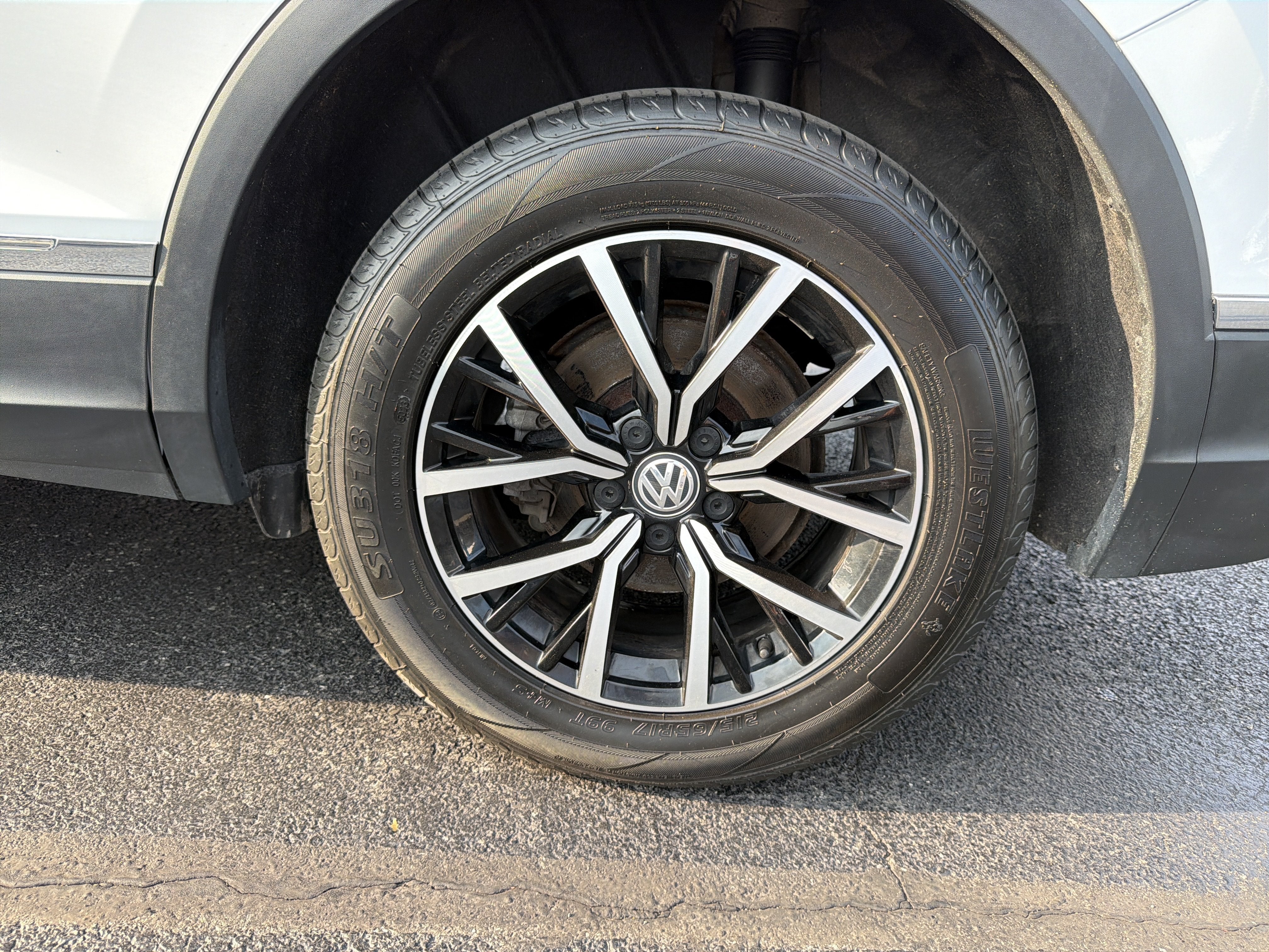 2021 Volkswagen Tiguan 2.0T SE