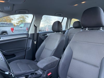 2017 Volkswagen Golf SportWagen TSI S