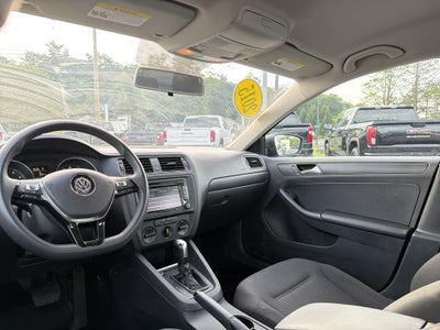 2015 Volkswagen Jetta 2.0L S