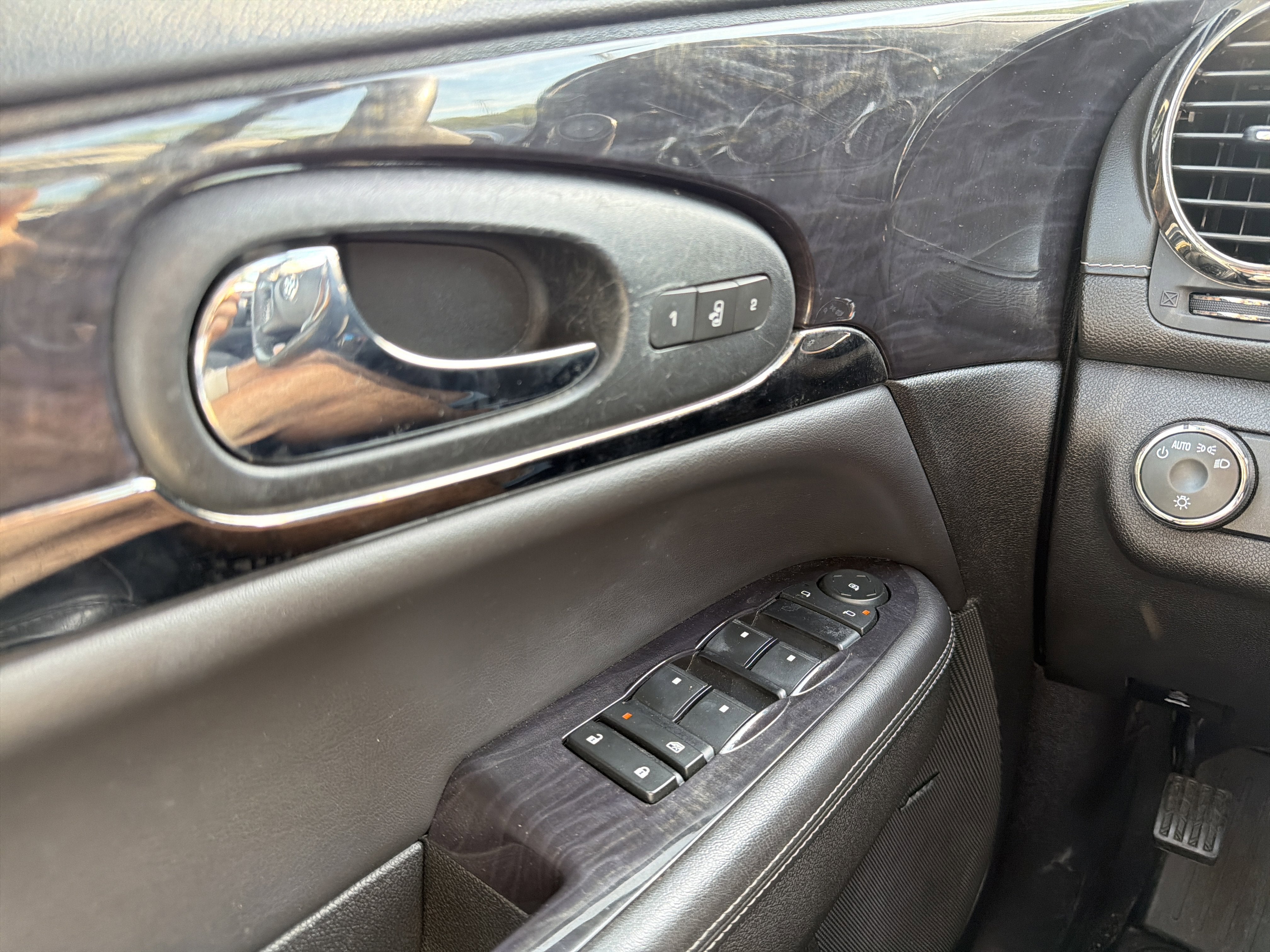 2016 Buick Enclave Leather