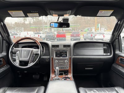 2015 Lincoln Navigator Base