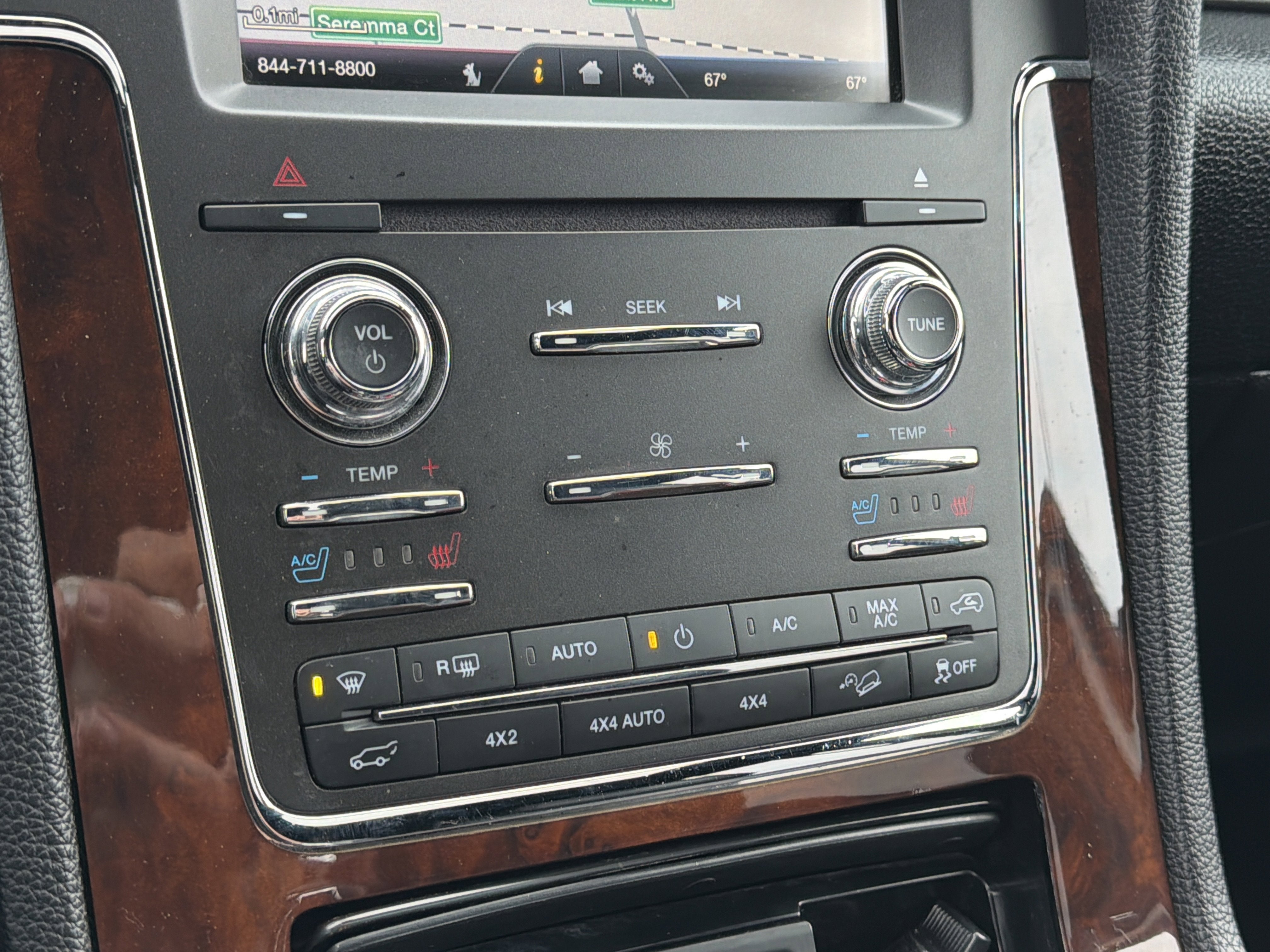 2015 Lincoln Navigator Base