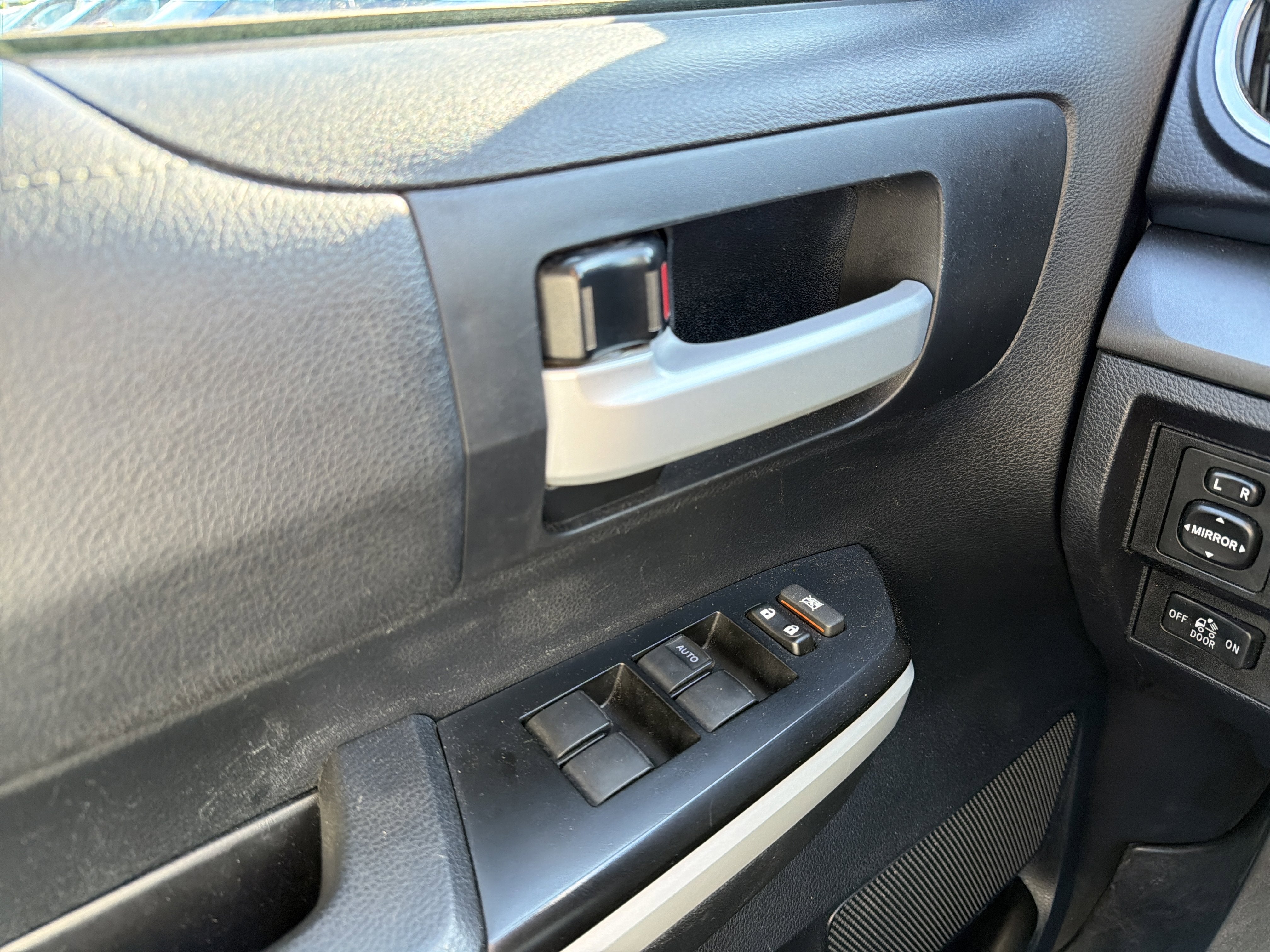 2018 Toyota Tundra SR5 4.6L V8