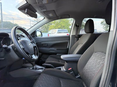 2025 Mitsubishi Outlander Sport S