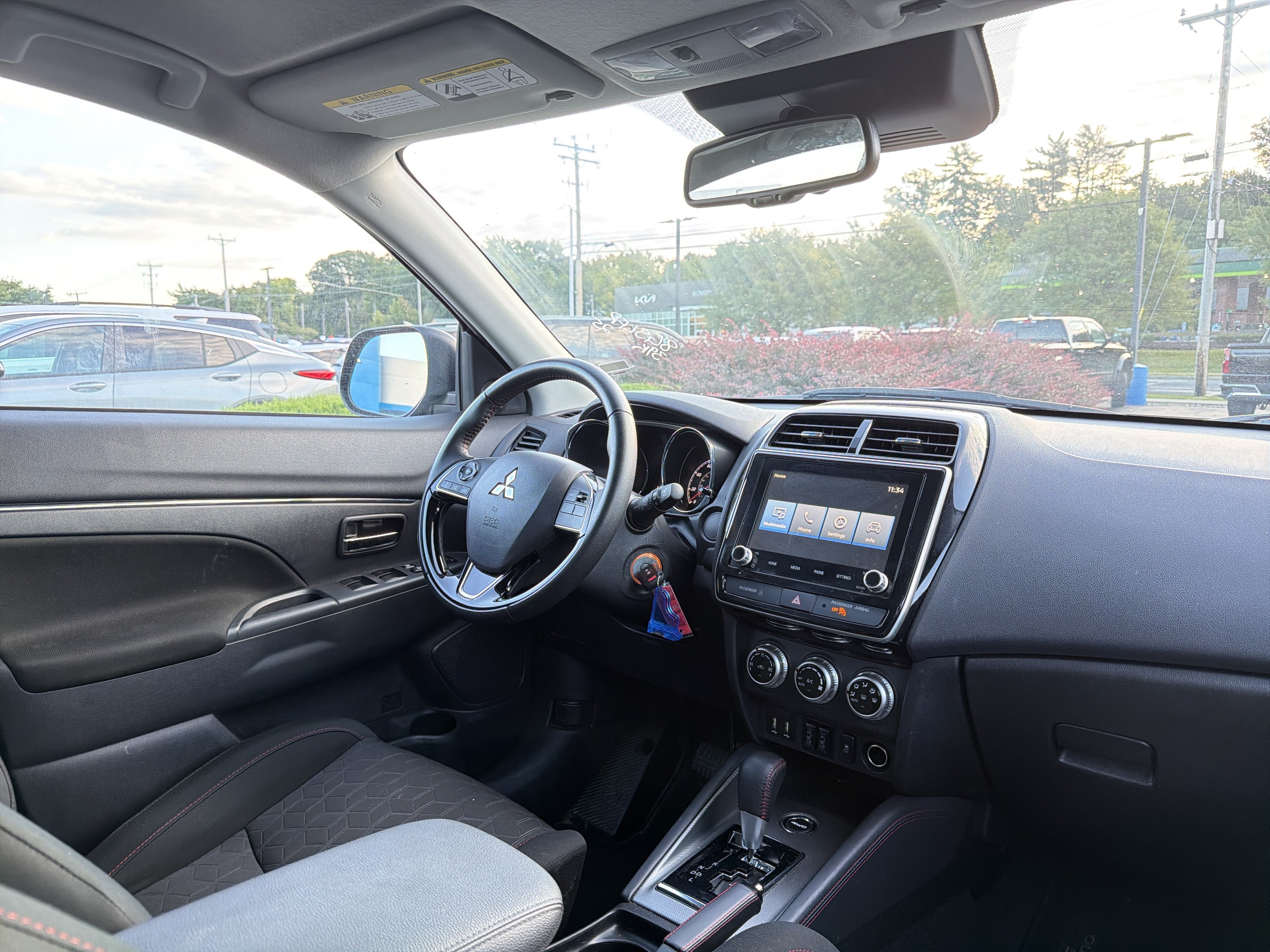 2025 Mitsubishi Outlander Sport S