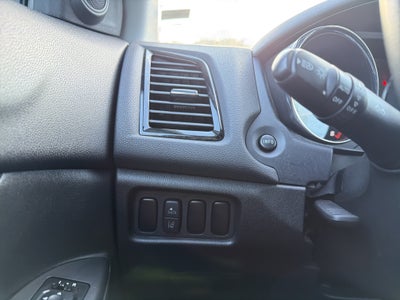 2025 Mitsubishi Outlander Sport S