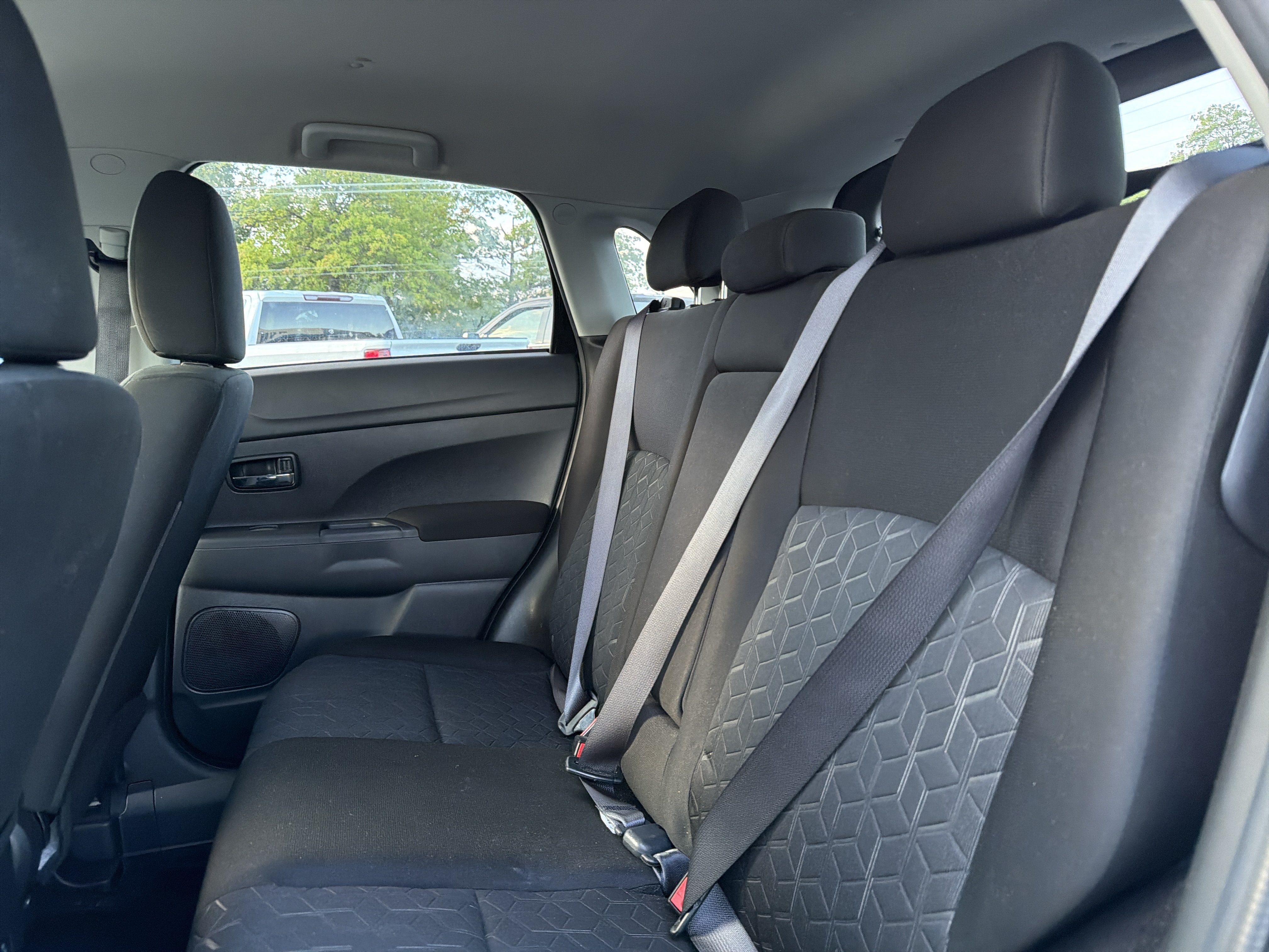 2025 Mitsubishi Outlander Sport S
