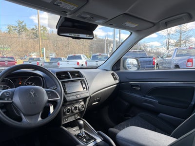 2024 Mitsubishi Outlander Sport S